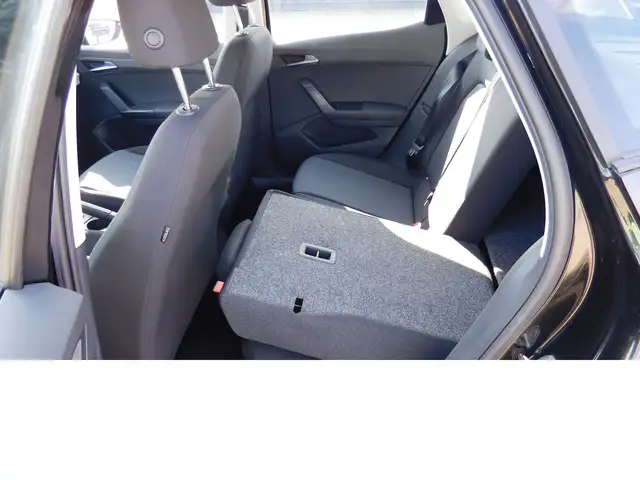 Seat Arona view 13