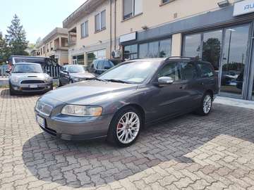 2.4 D GEARTRONIC 20V 185CV
