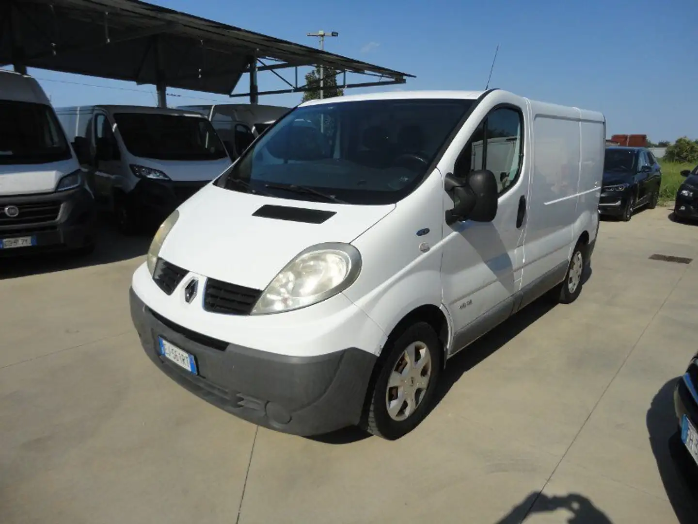Renault Trafic Trafic T29 2.0 dCi/115 PC-TN Furgone DPF Blanc - 2