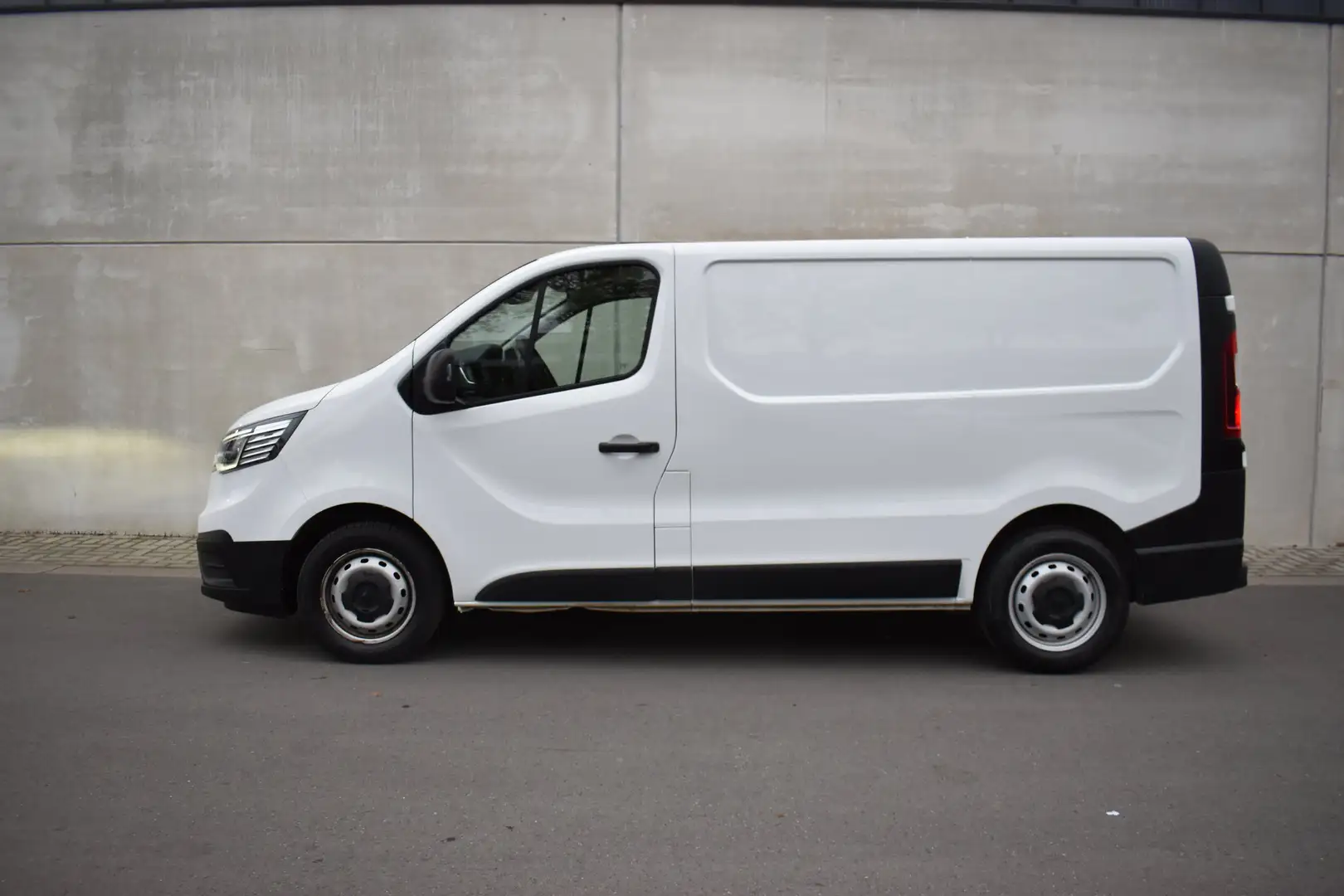 Renault Trafic DCI 150 EDC *2024* 23.884,29€ Excl. TVA Wit - 2