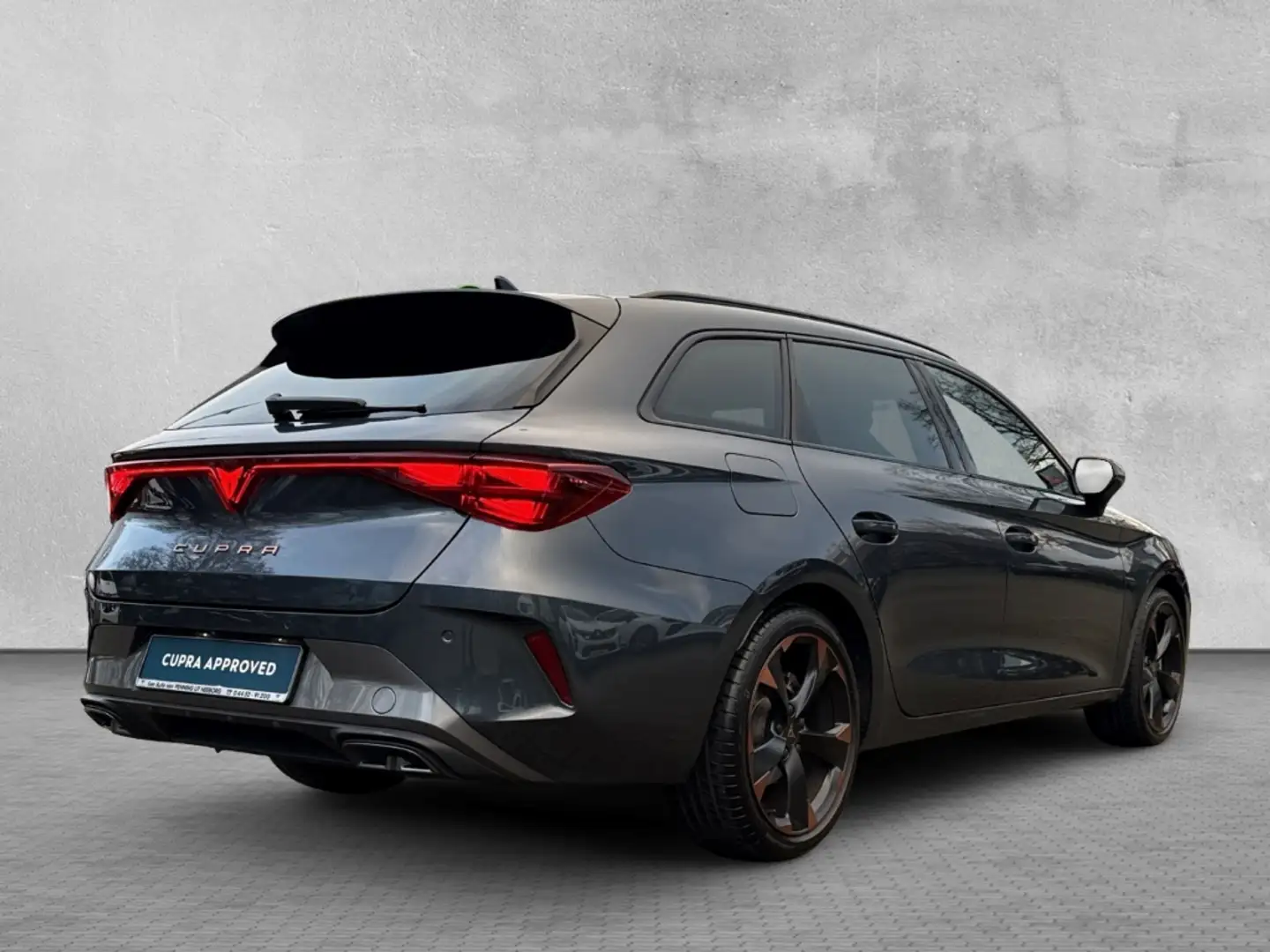 CUPRA Leon CUPRA Sportstourer 2.0 TDI LED KAMERA FULL LINK ME Grau - 2