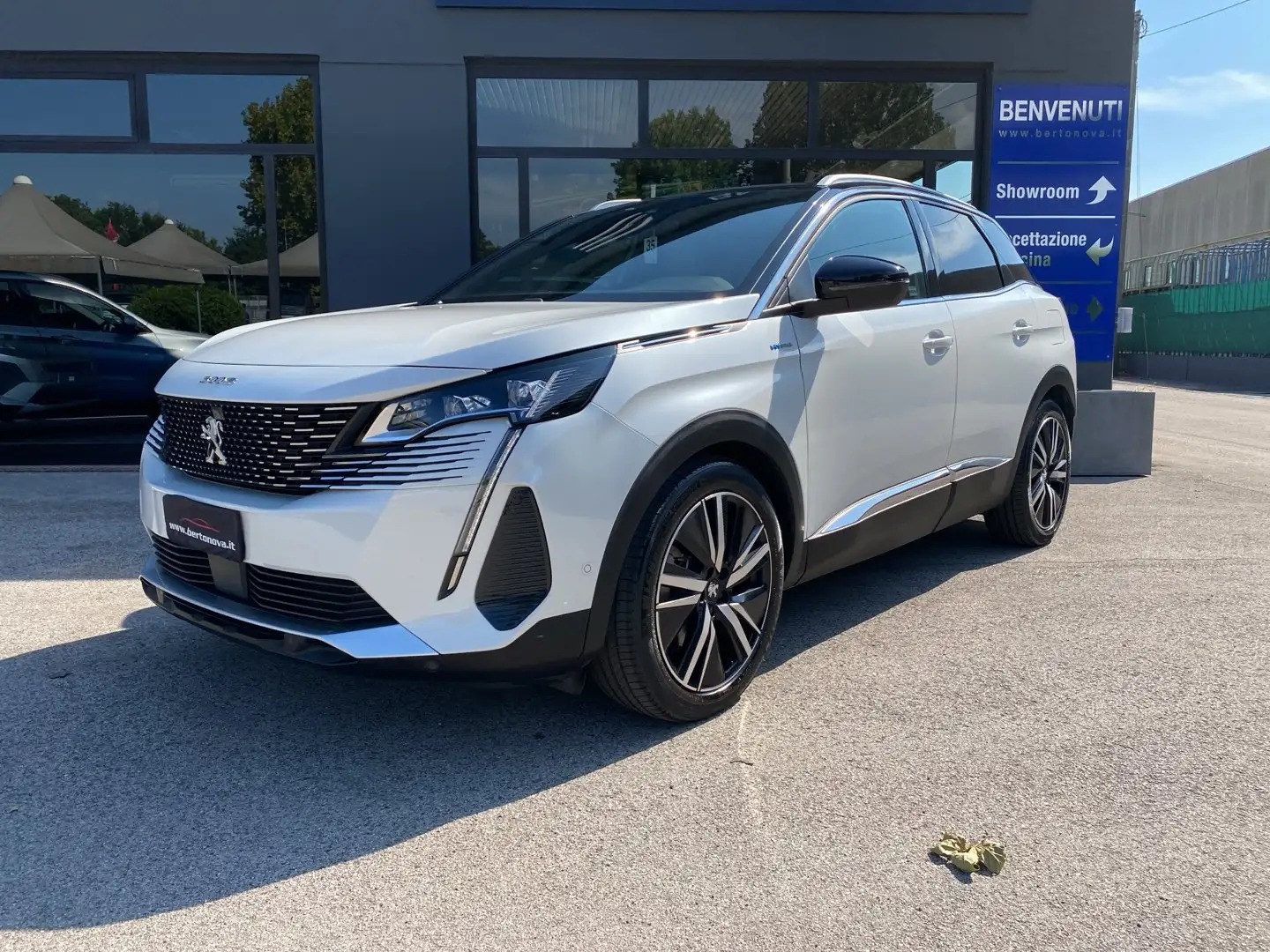 Peugeot 3008 3008 Hybrid 225 e-EAT8 GT Pack Blanco - 1