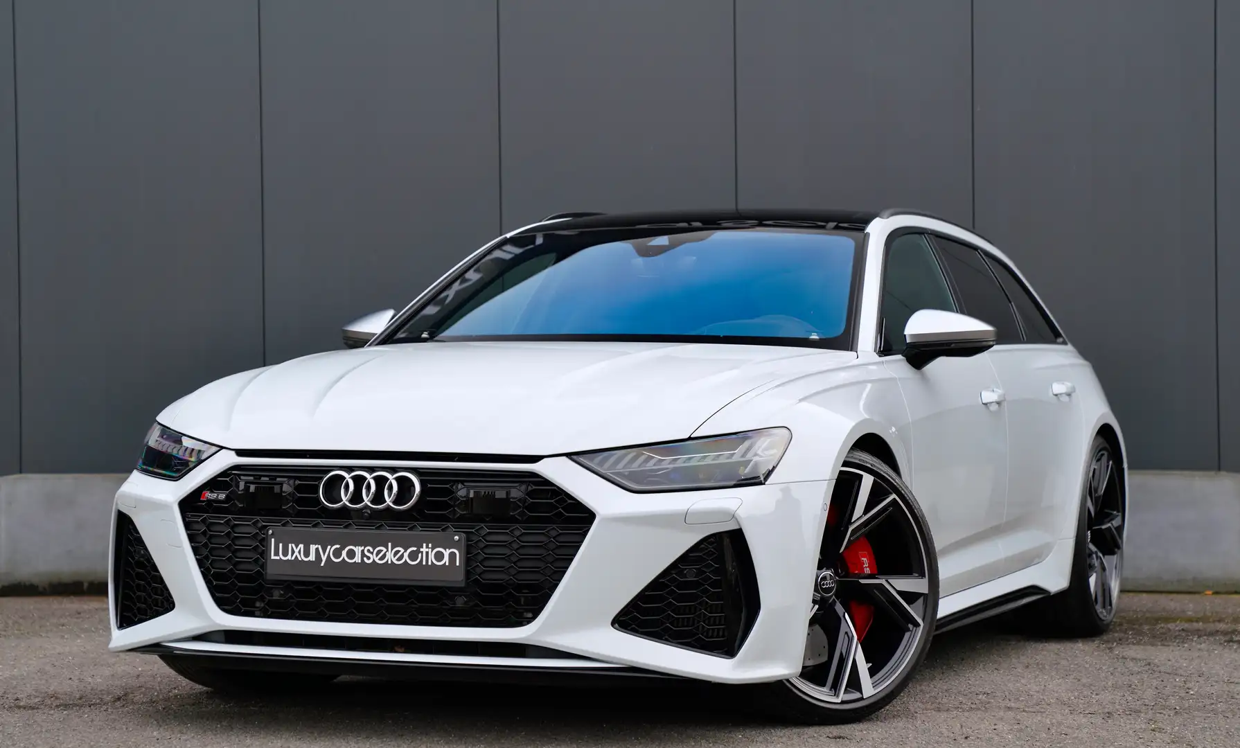 Audi RS6 4.0 V8 TFSI *LICHTE VRACHT/RS DESIGN/PANO/B&O* Blanc - 2