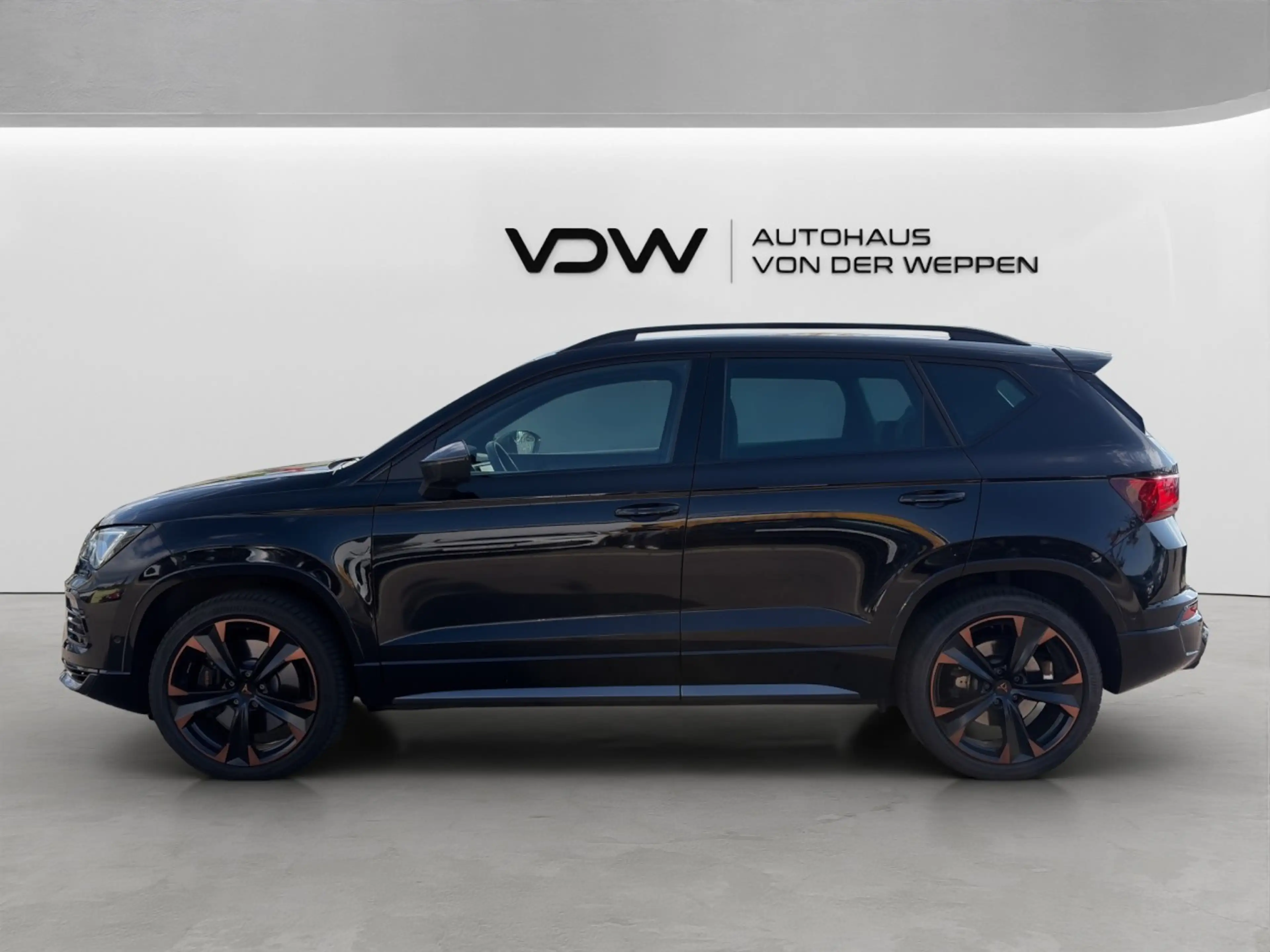 CUPRA Ateca TSI DSG VZ 4Drive 5JGar AHK TopView Beats — photo 3