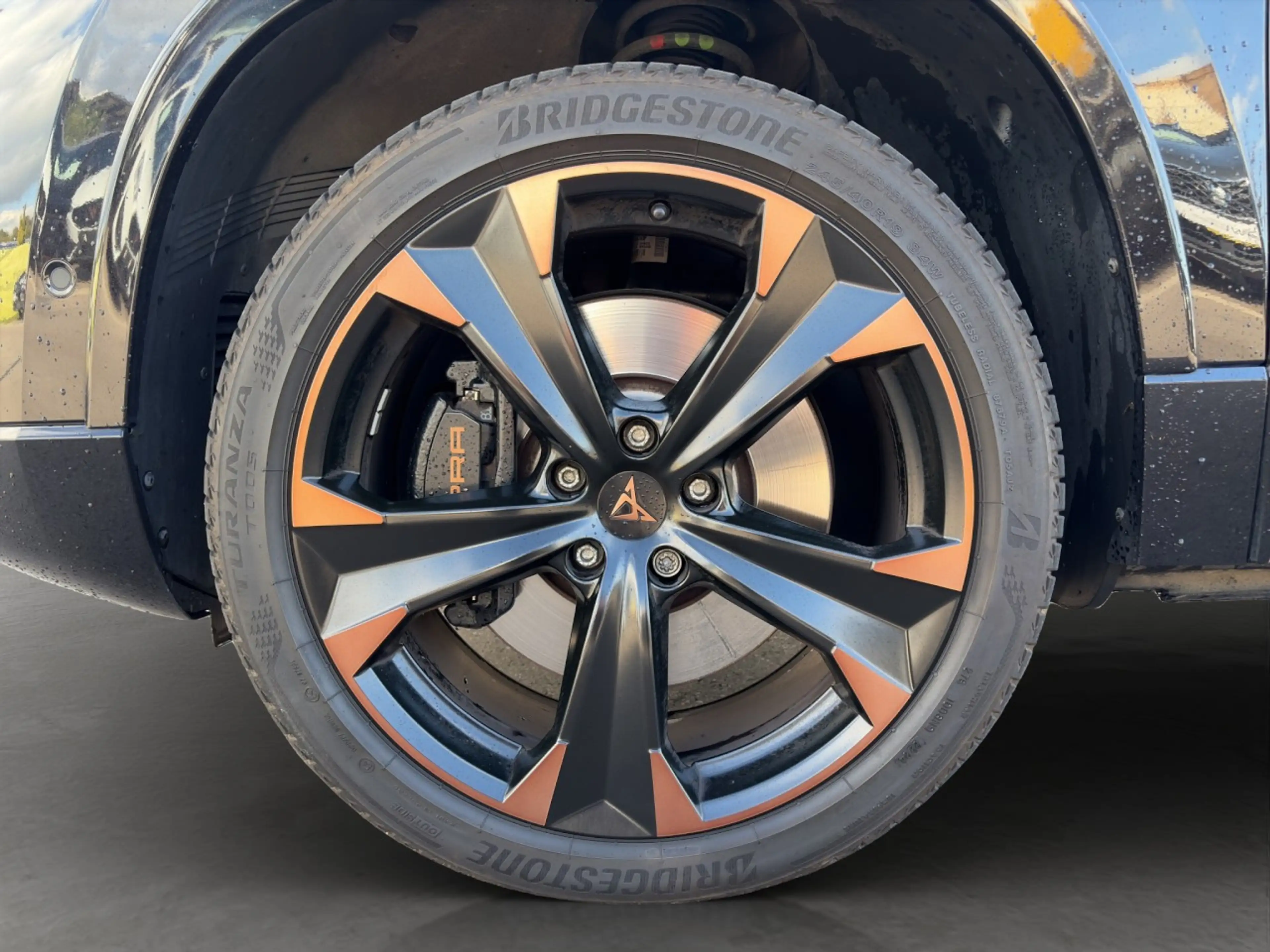 CUPRA Ateca TSI DSG VZ 4Drive 5JGar AHK TopView Beats — photo 4
