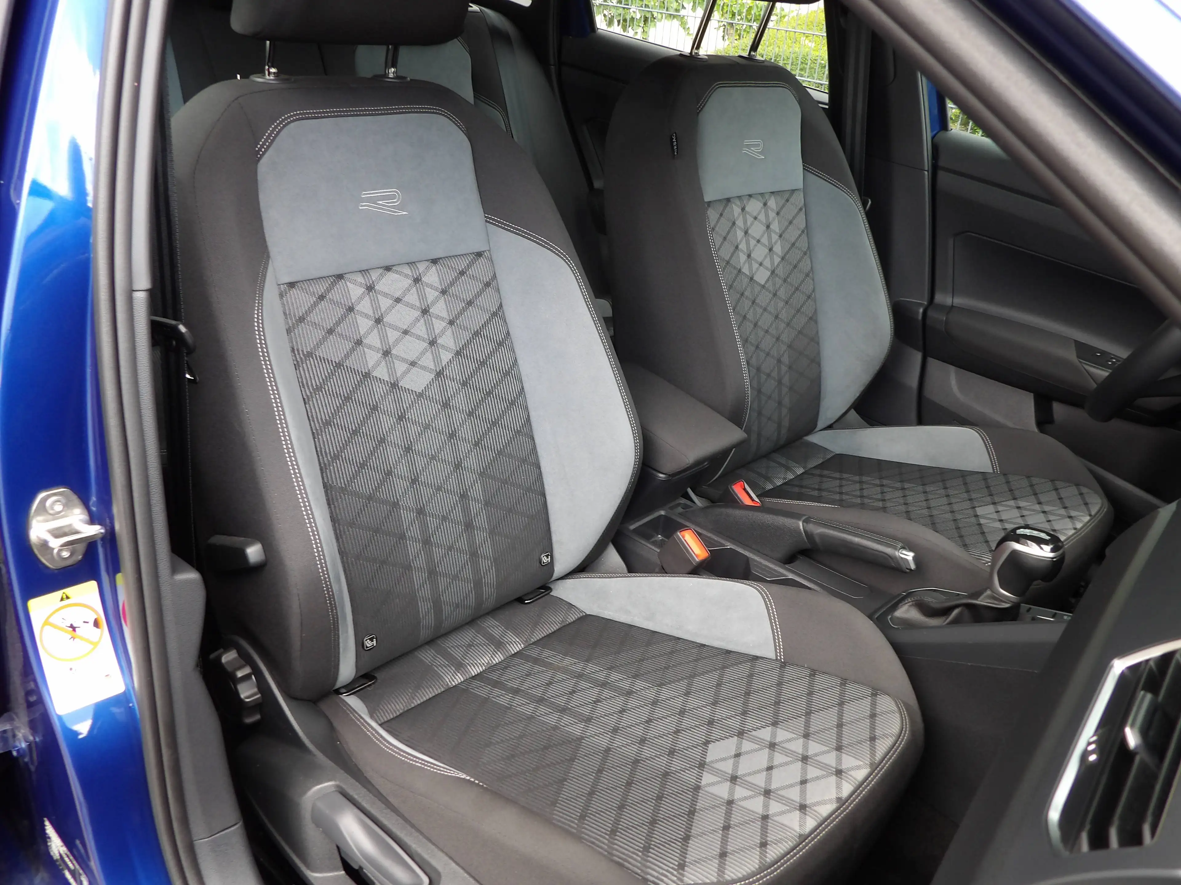 Volkswagen Taigo Taigo 1.0 TSI OPF DSG R-Line - Q Drive. — photo 13