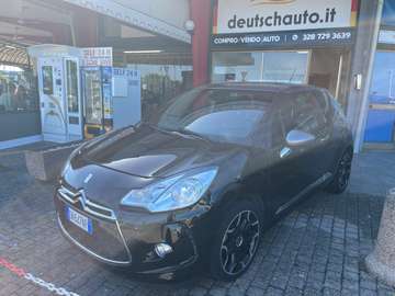 DS3 1.2 vti  Just Black  82cv