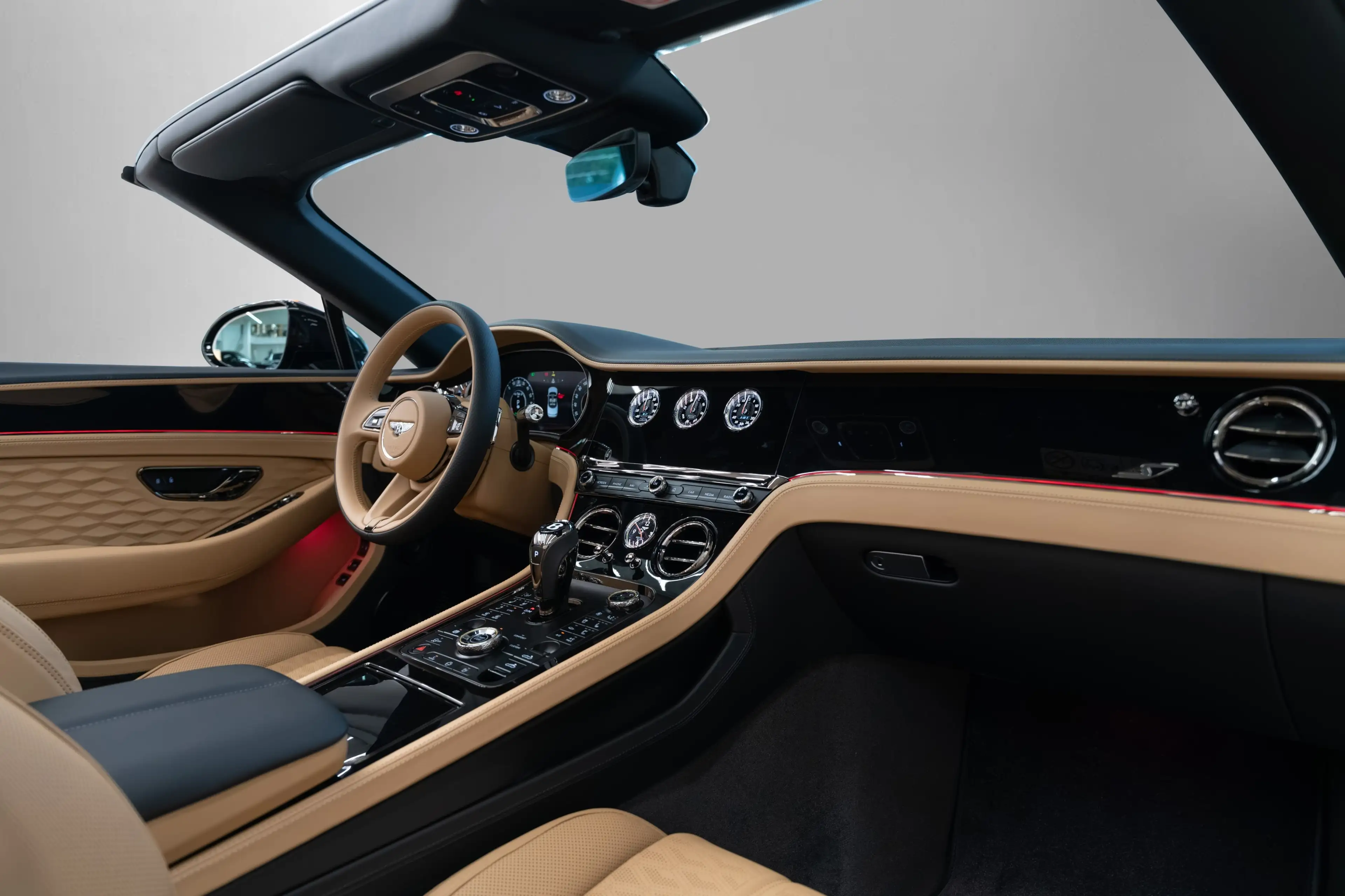 Bentley Continental GTC S *ModelYear27* — photo 12