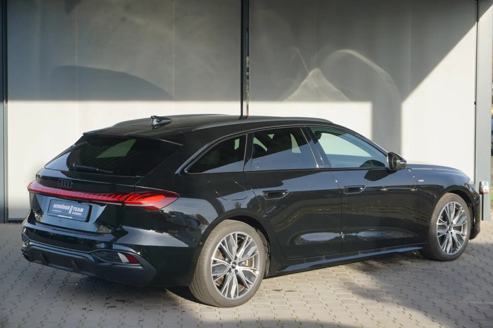 Audi A5 Avant TDI S line Navi Matrix ACC Beifahrer-Disp Noir - 2