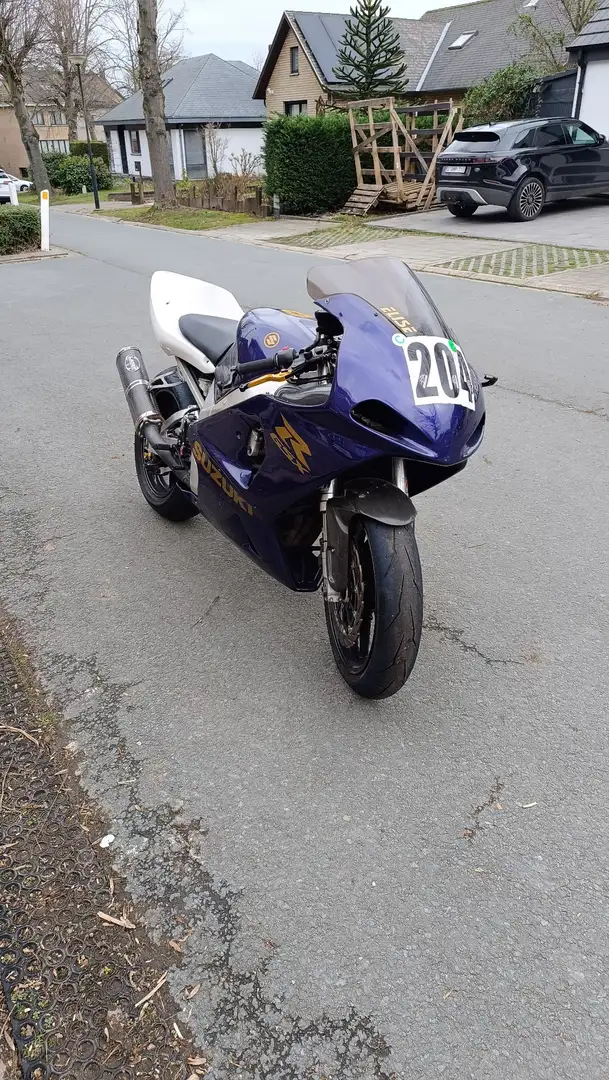 Suzuki GSX-R 750 - 1