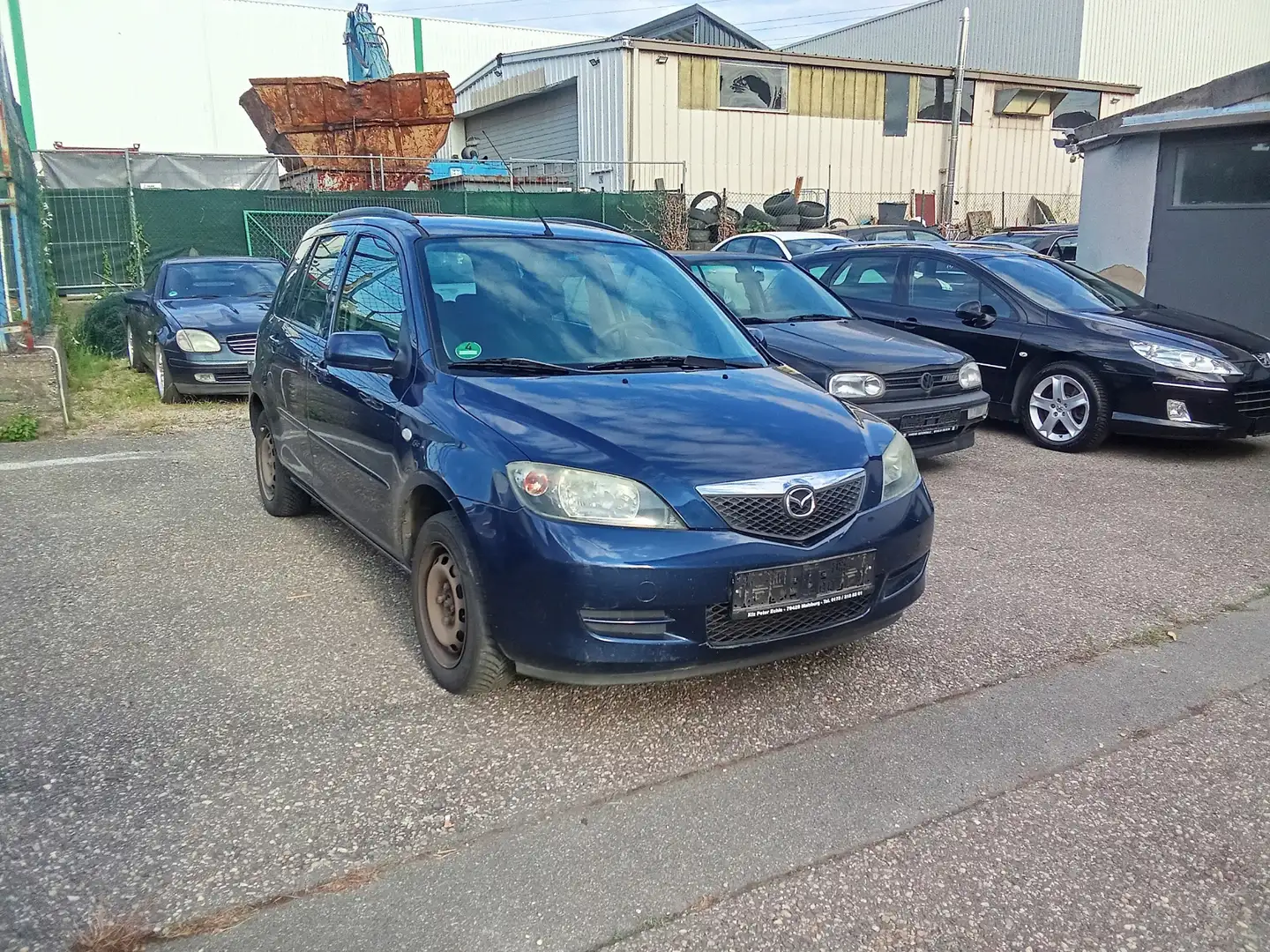 Mazda 2 1.4l Active Blau - 1