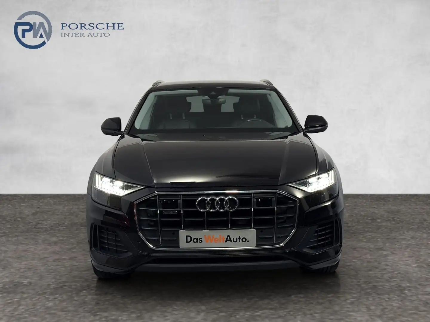 Audi Q8 50 TDI quattro Schwarz - 2