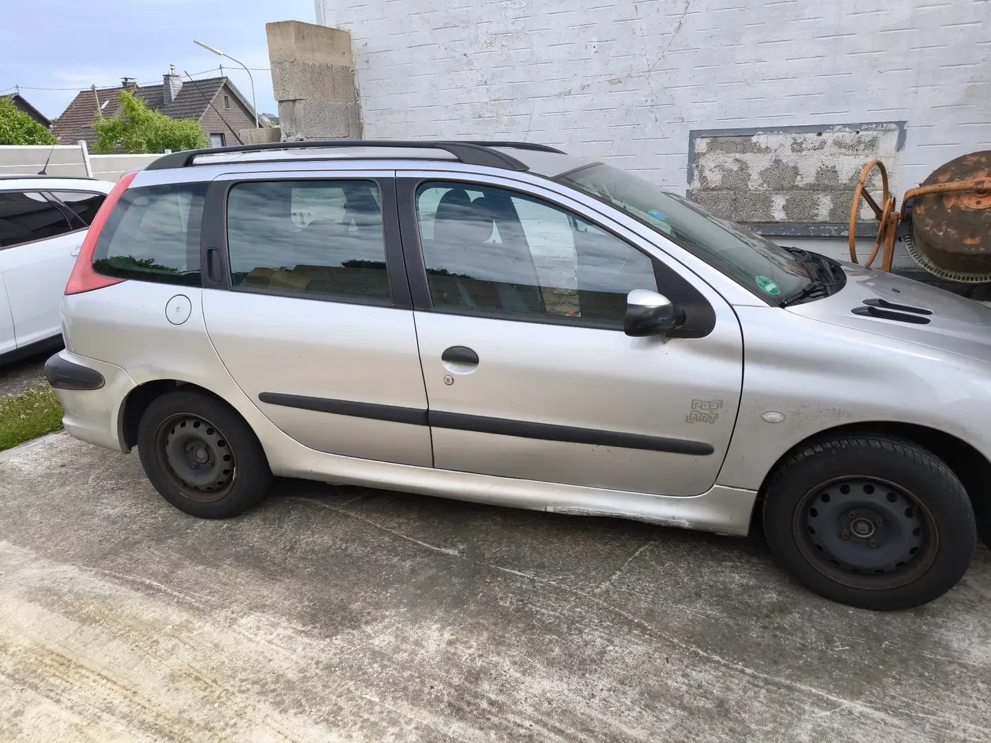 Peugeot 206 SW 75 Filou - 1