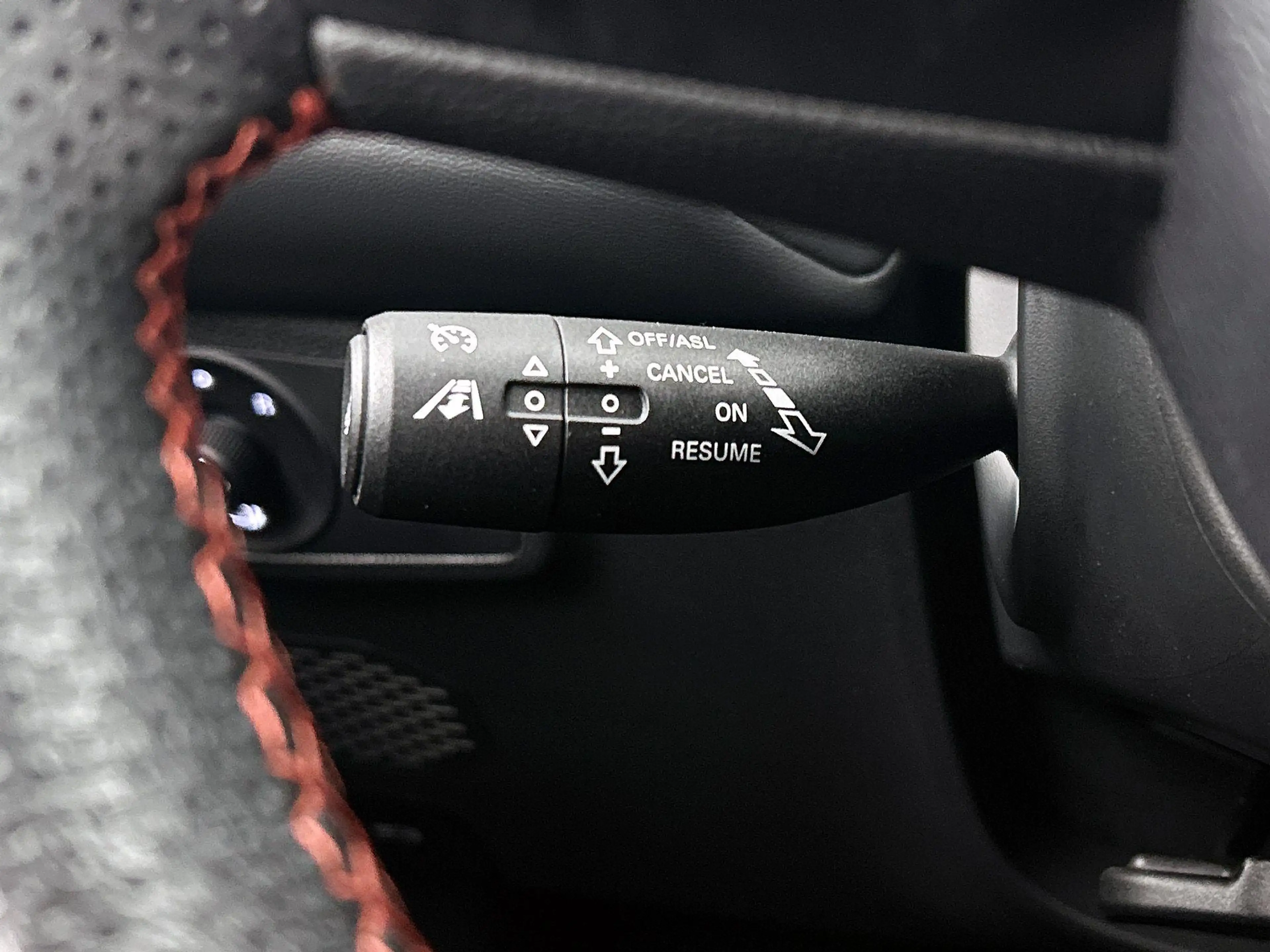 MG ZS EV Standard Range Luxury 50 kWh | Panoramadak | Ap — photo 6