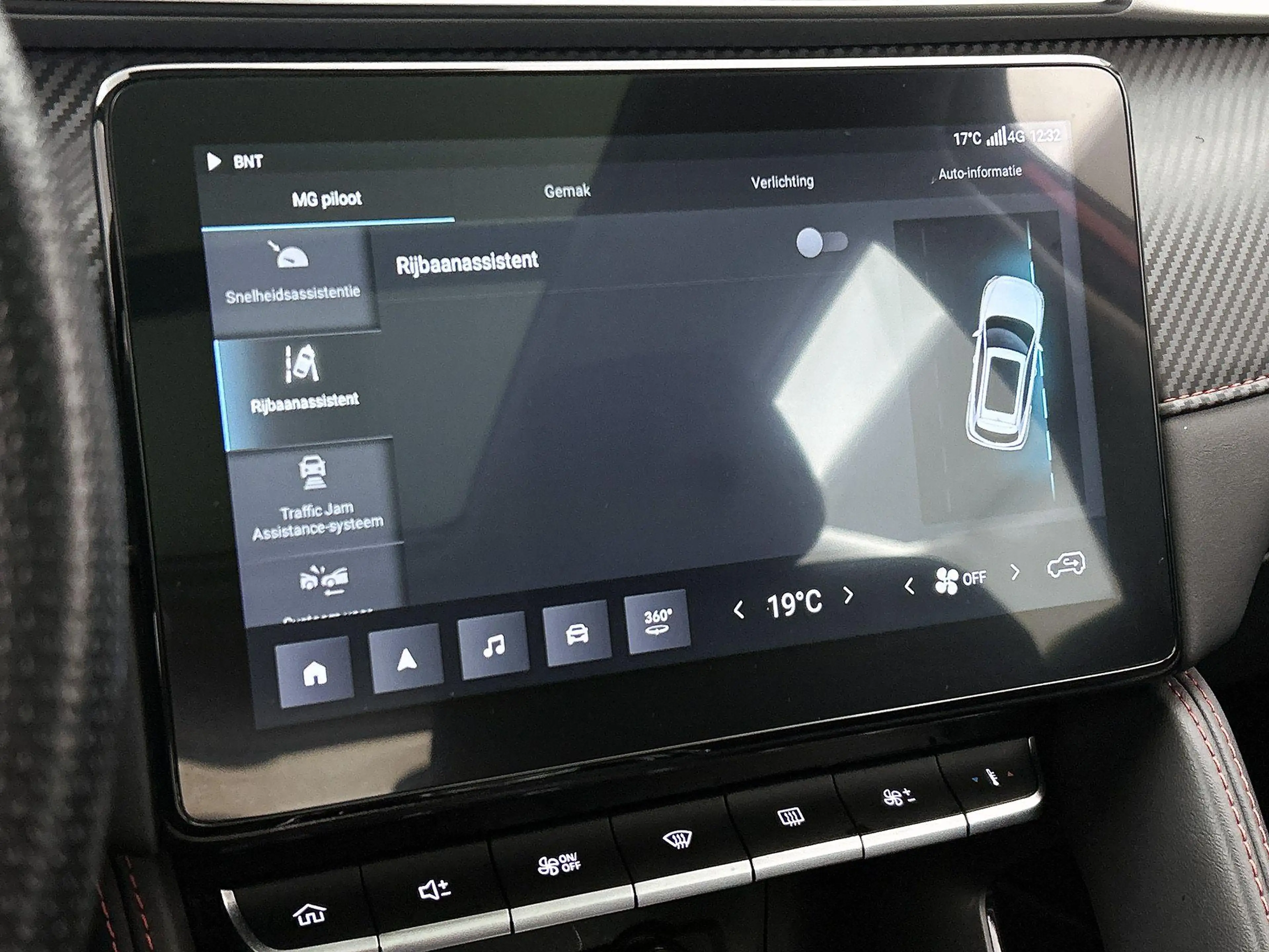 MG ZS EV Standard Range Luxury 50 kWh | Panoramadak | Ap — photo 13