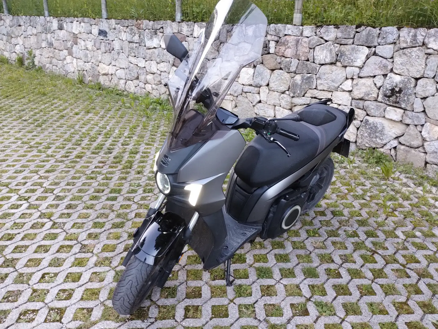 SEAT MO Gri - 1