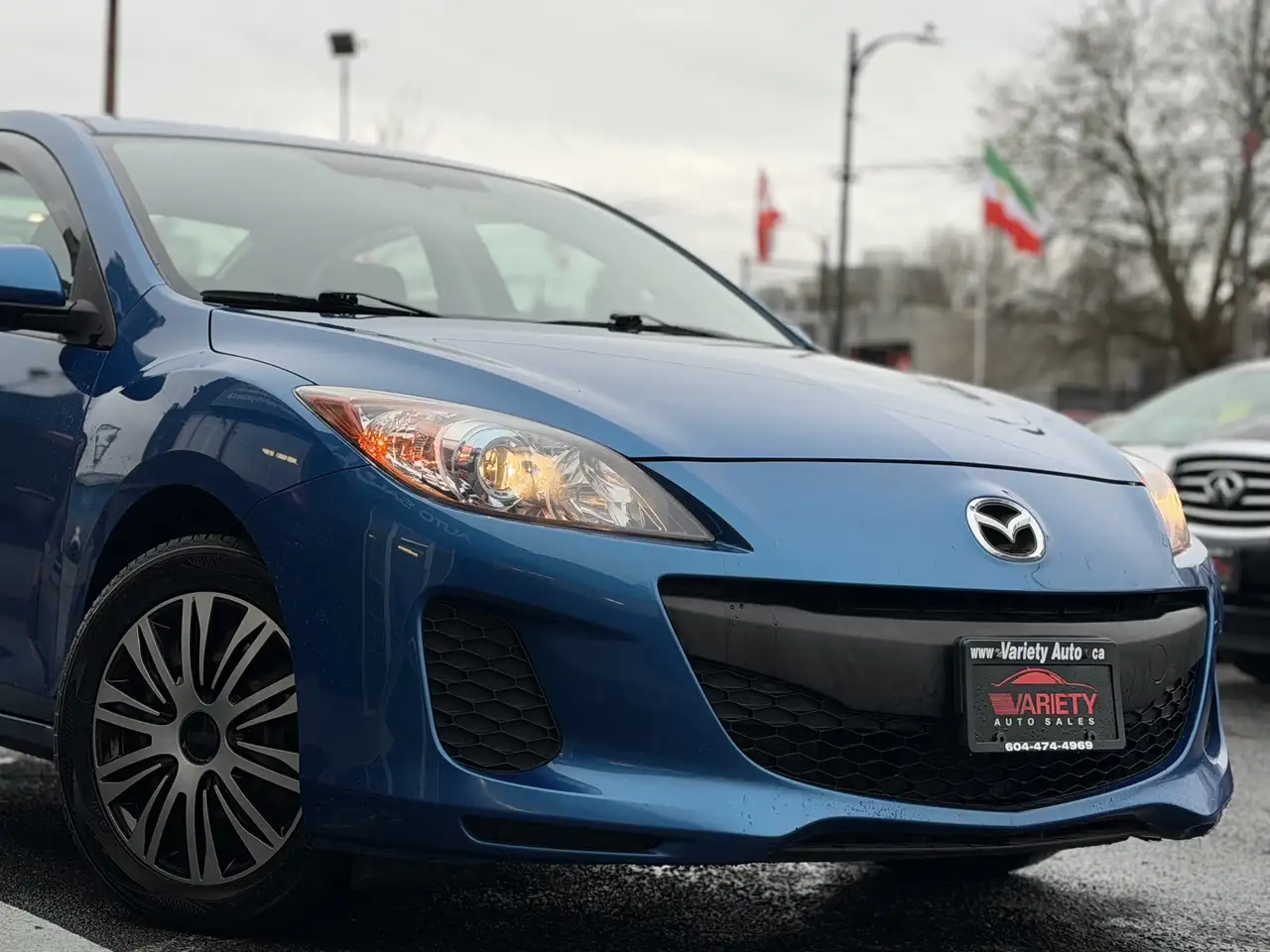 Mazda 3 снимка Mazda 3