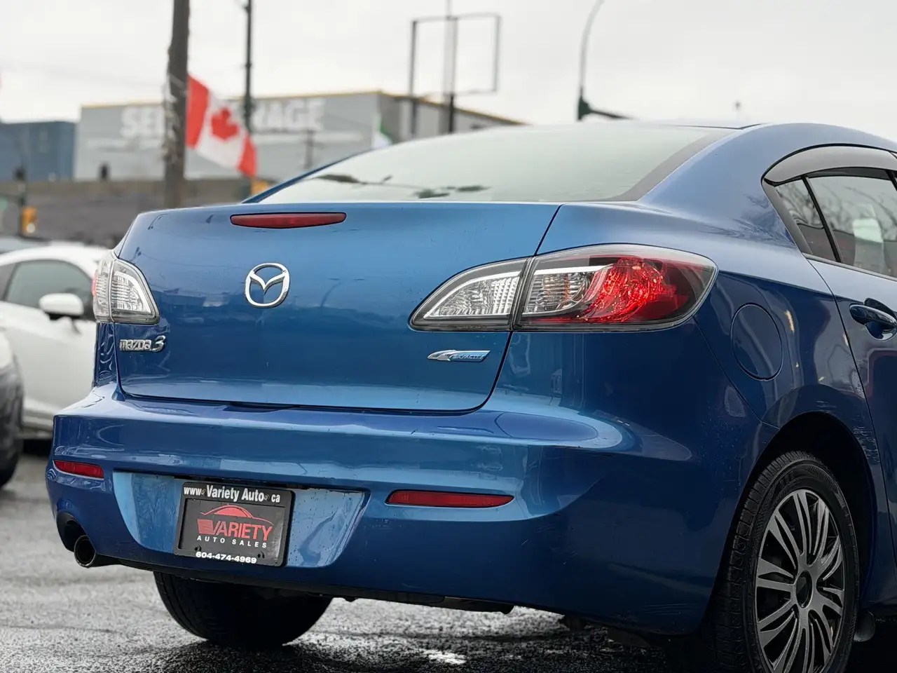 Mazda 3 снимка Mazda 3