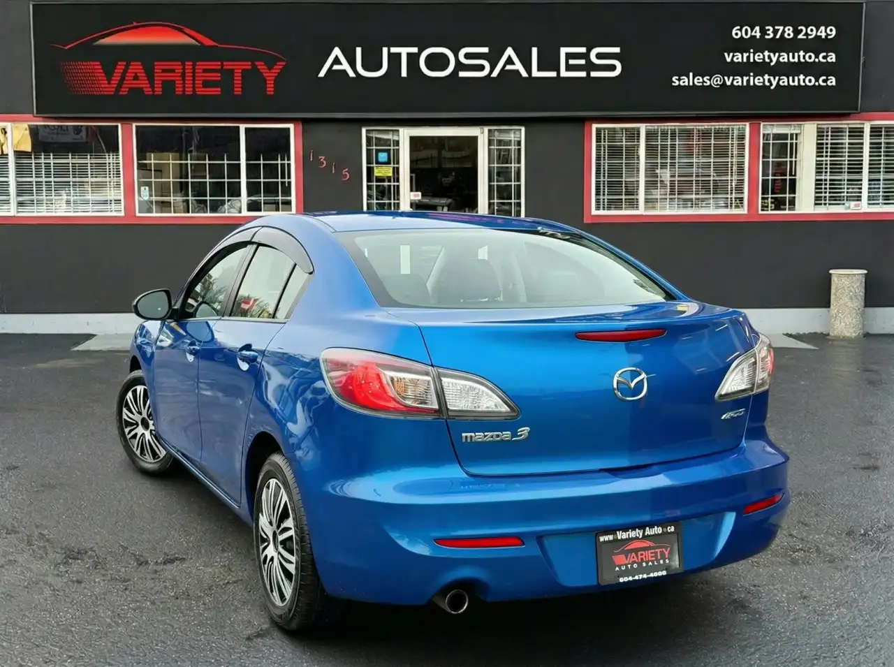 Mazda 3 снимка Mazda 3