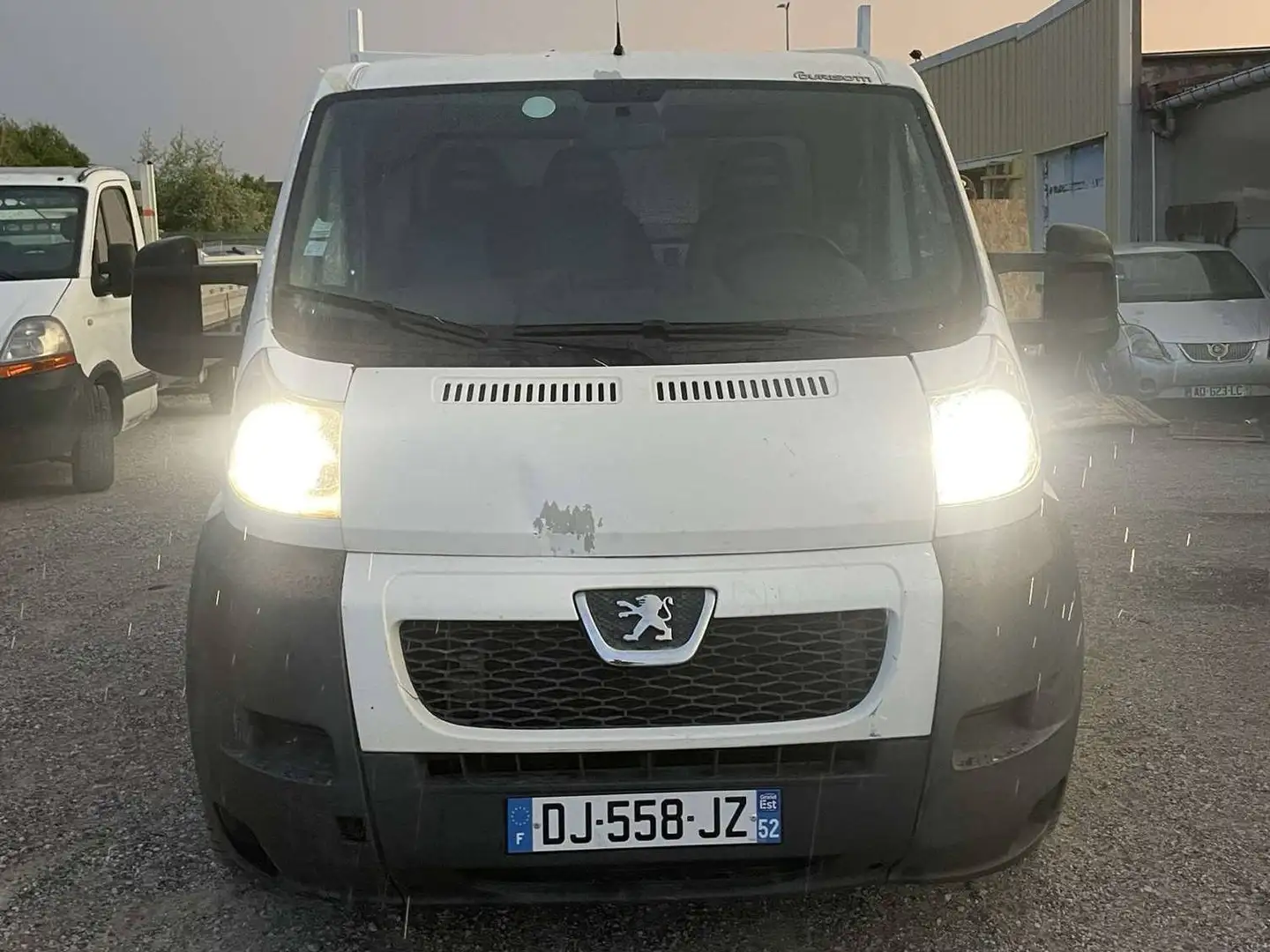 Peugeot Boxer BOXER PC 335 L3 2.2 HDi 120 CONFORT SR Blanc - 2