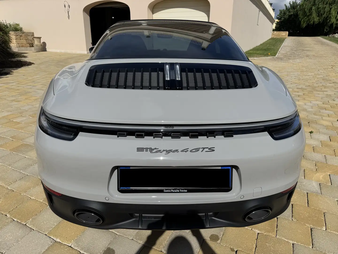 Porsche 992 911 Targa 4 GTS Grigio - 2