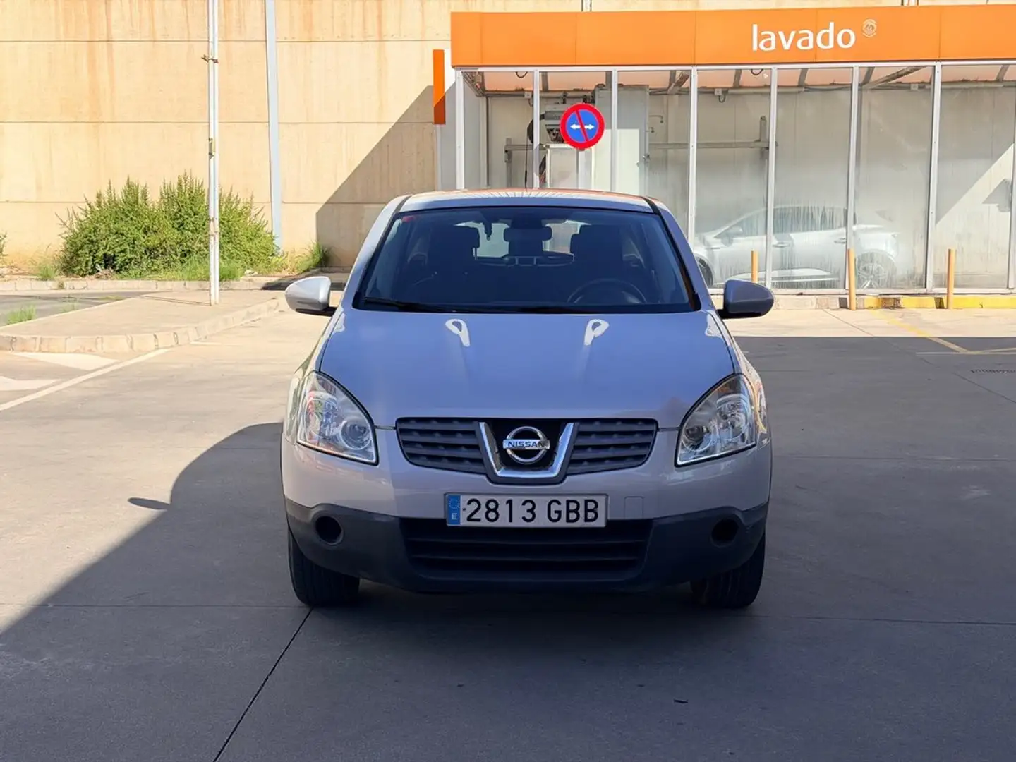 Nissan Qashqai 1.5 dCi TEKNA 4x2 Gris - 2