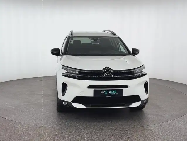 Citroen C5 Aircross view 2