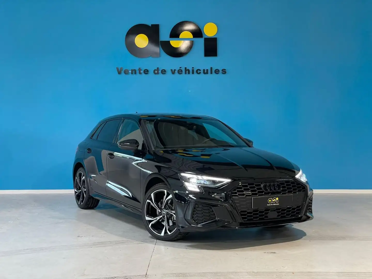 Audi A3 2.0 190 TFSI S LINE QUATTRO Noir - 1