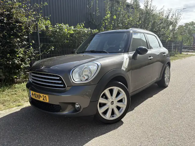 MINI Cooper Countryman Mini 1.6 Holland Street / NAVI / AIRCO / CRUISE /