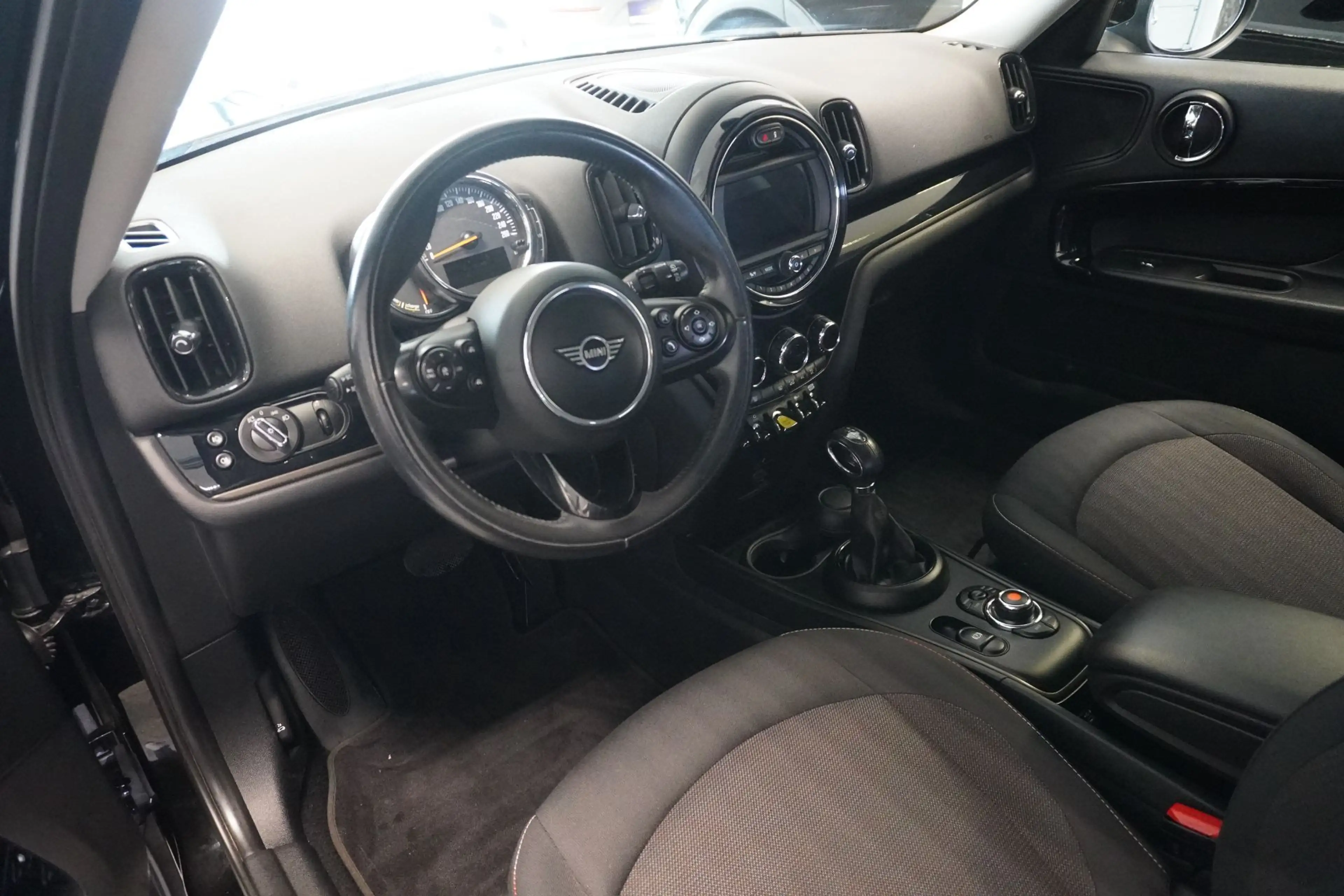 MINI Cooper SE Countryman SE ALL4 Countryman/LED/Nav — photo 7