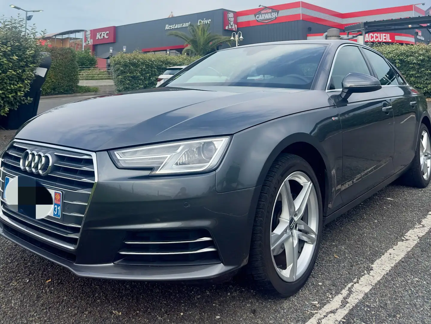 Audi A4 A4 2.0 TDI 150 Diesel S Line Multitronic A Gris - 1