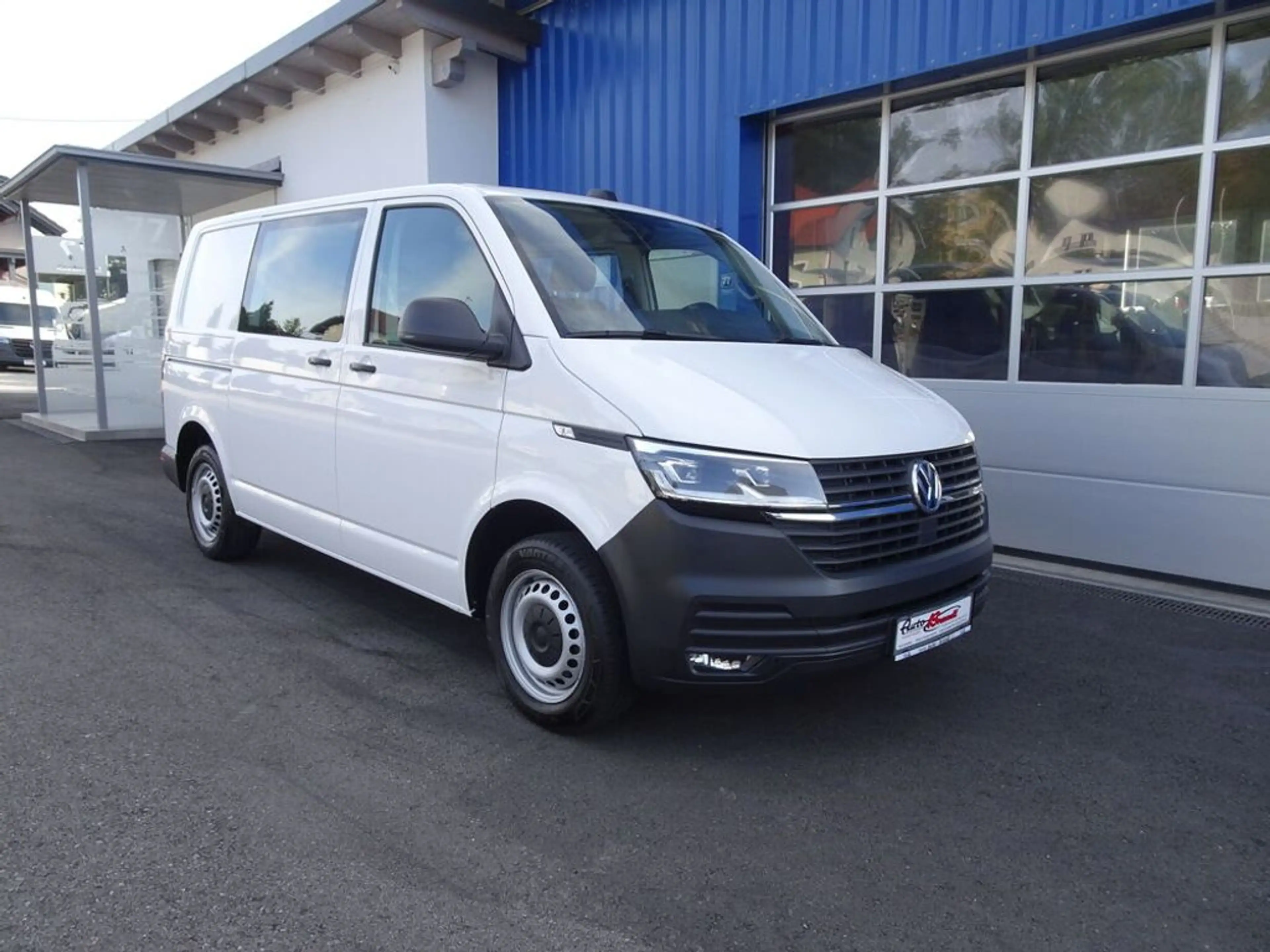 Volkswagen T6.1 Transporter /Doka KR 2,0 TDI 5-Sitze — photo 3