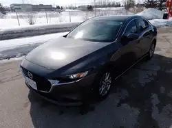 Mazda 3 снимка Mazda 3
