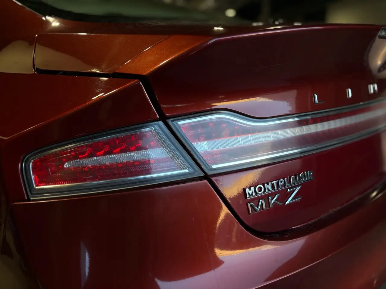 Lincoln MKZ снимка Lincoln MKZ