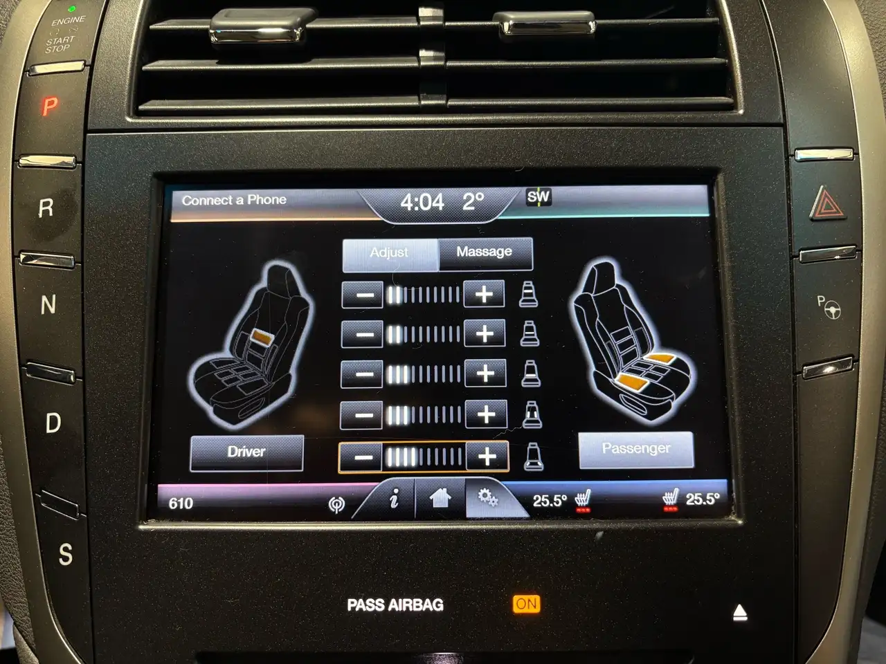 Lincoln MKZ снимка Lincoln MKZ