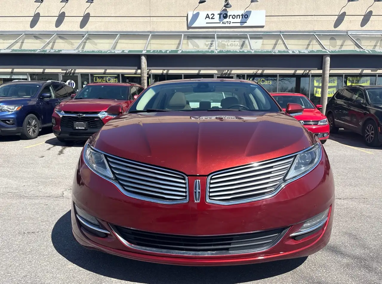 Lincoln MKZ снимка Lincoln MKZ