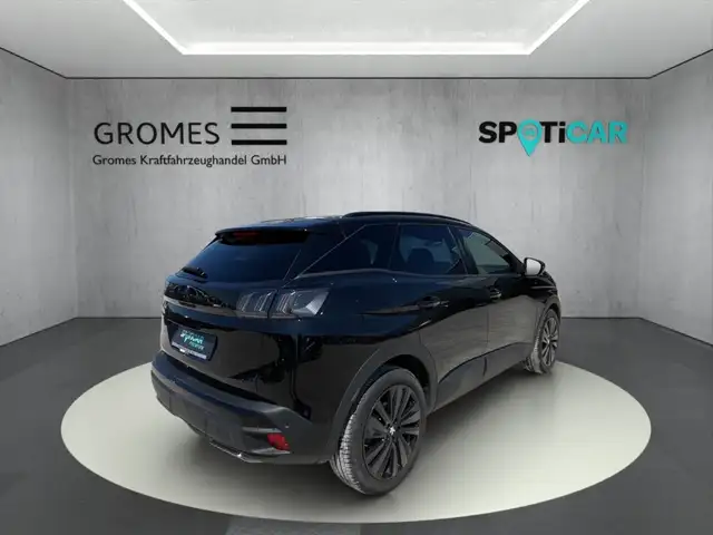 Peugeot 3008 view 3
