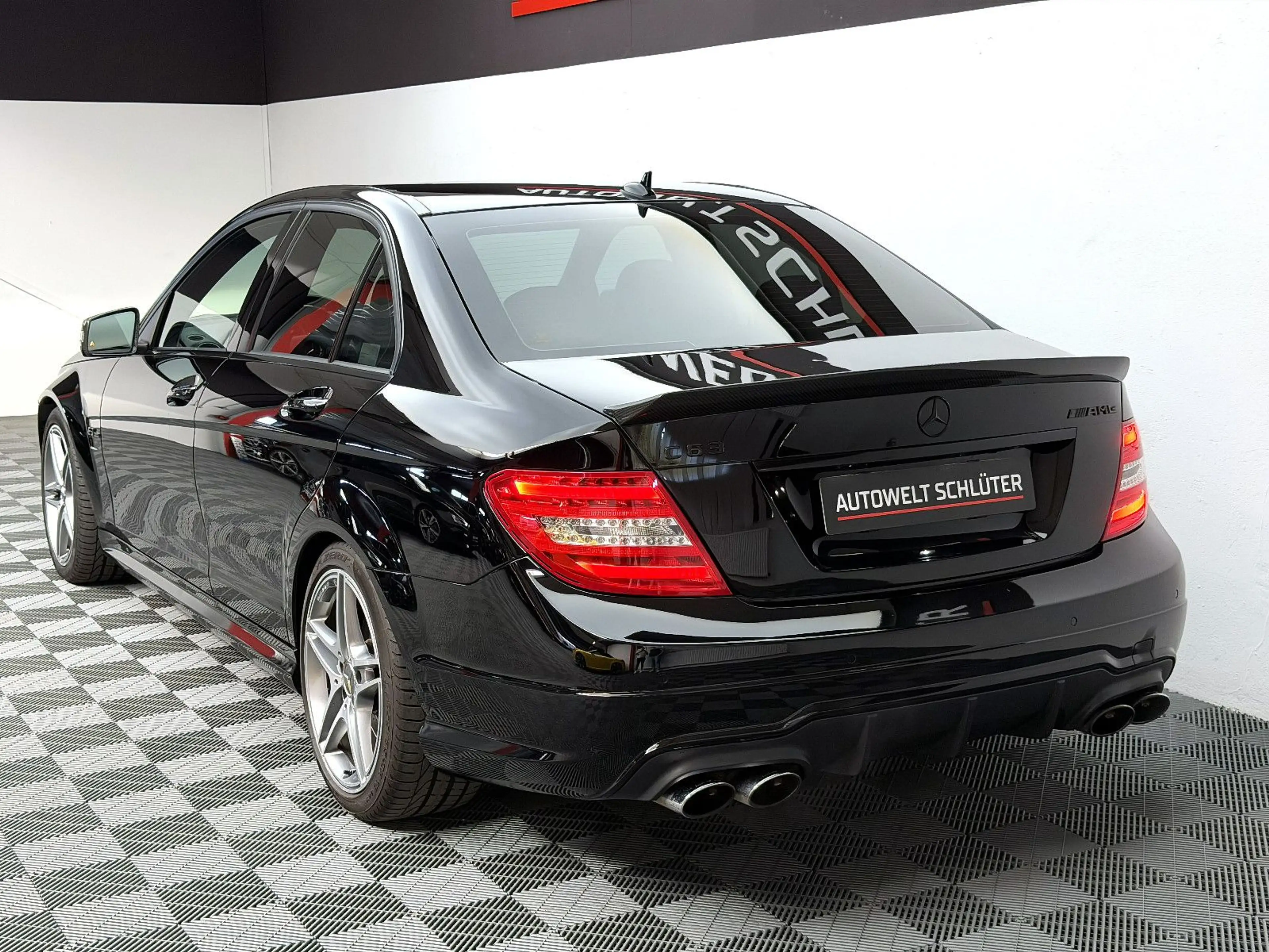 Mercedes-Benz C 63 AMG Performance Lim *Mopf*GSD*H/K* — photo 3
