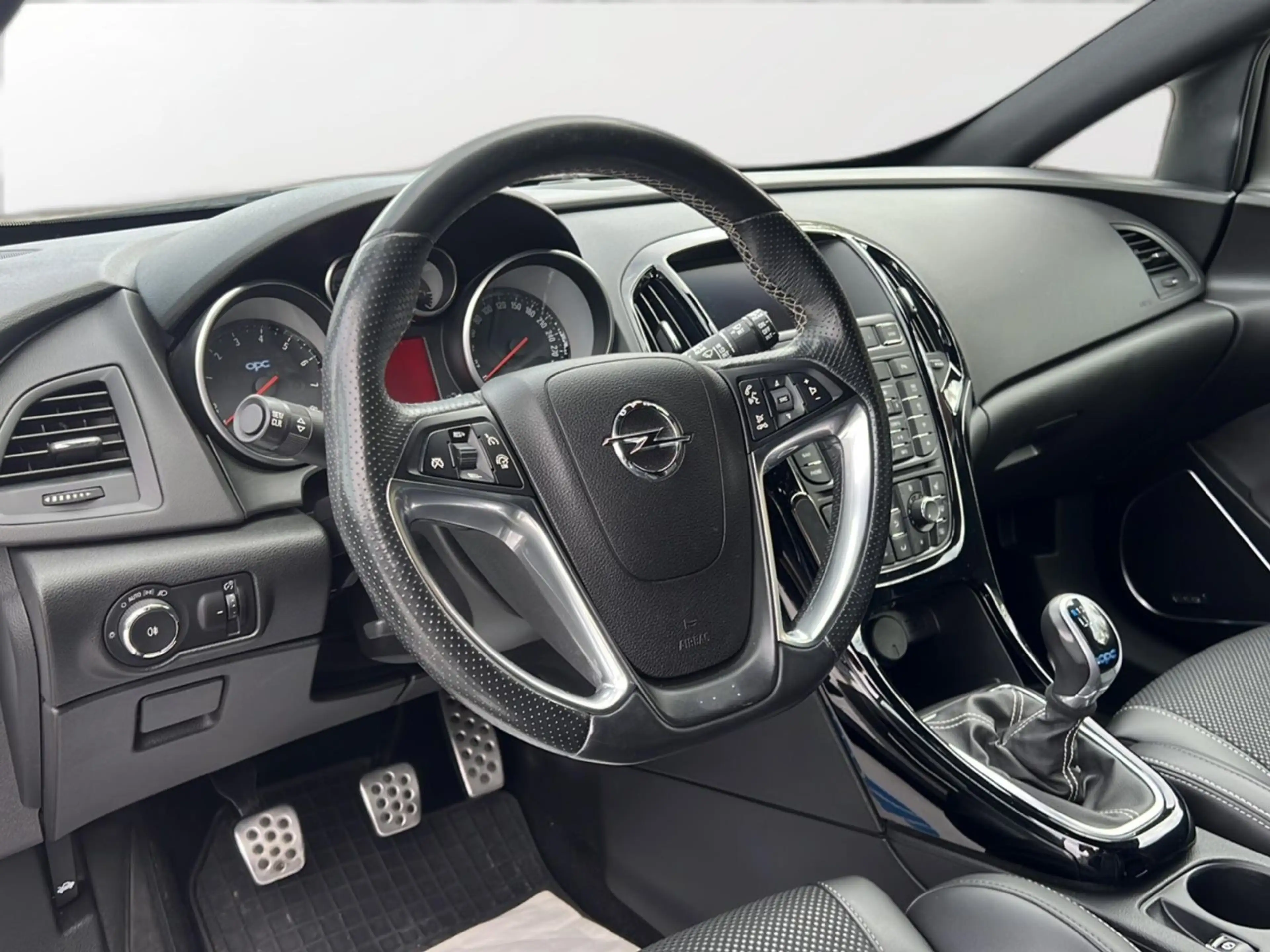 Opel Astra J GTC OPC*NUR 99TKM*NAVI*SOUNDSYSTEM*SHZ** — photo 9