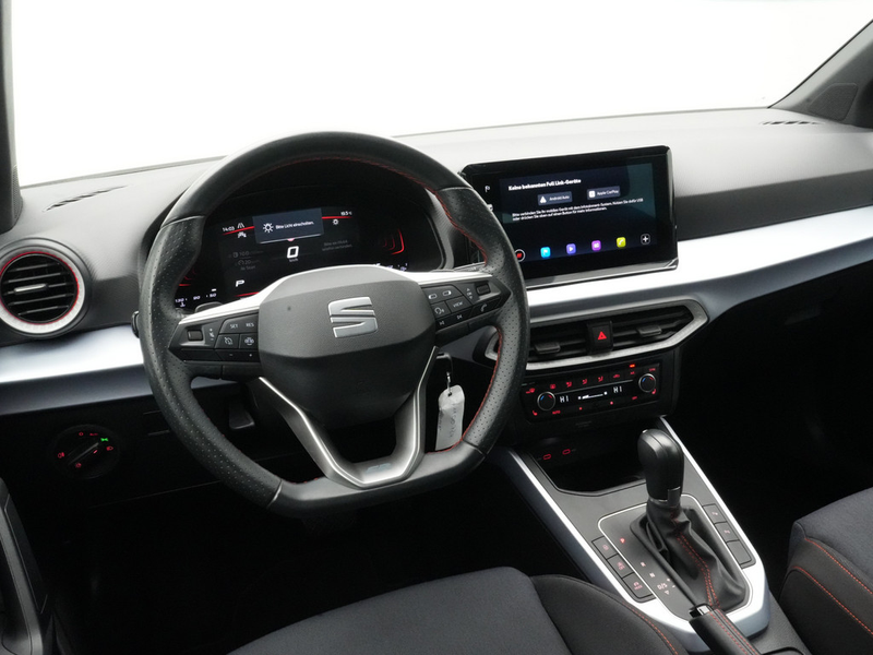 SEAT Arona FR DSG NAVI VIRT SHZ PDC LED CARPLAY KAM — photo 4