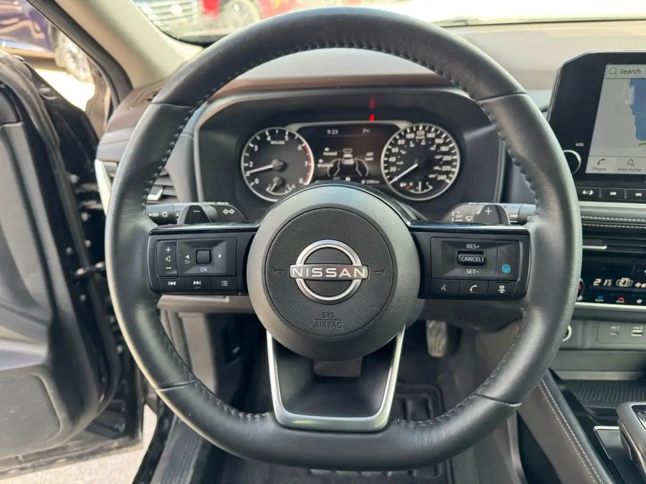 Nissan Rogue снимка Nissan Rogue