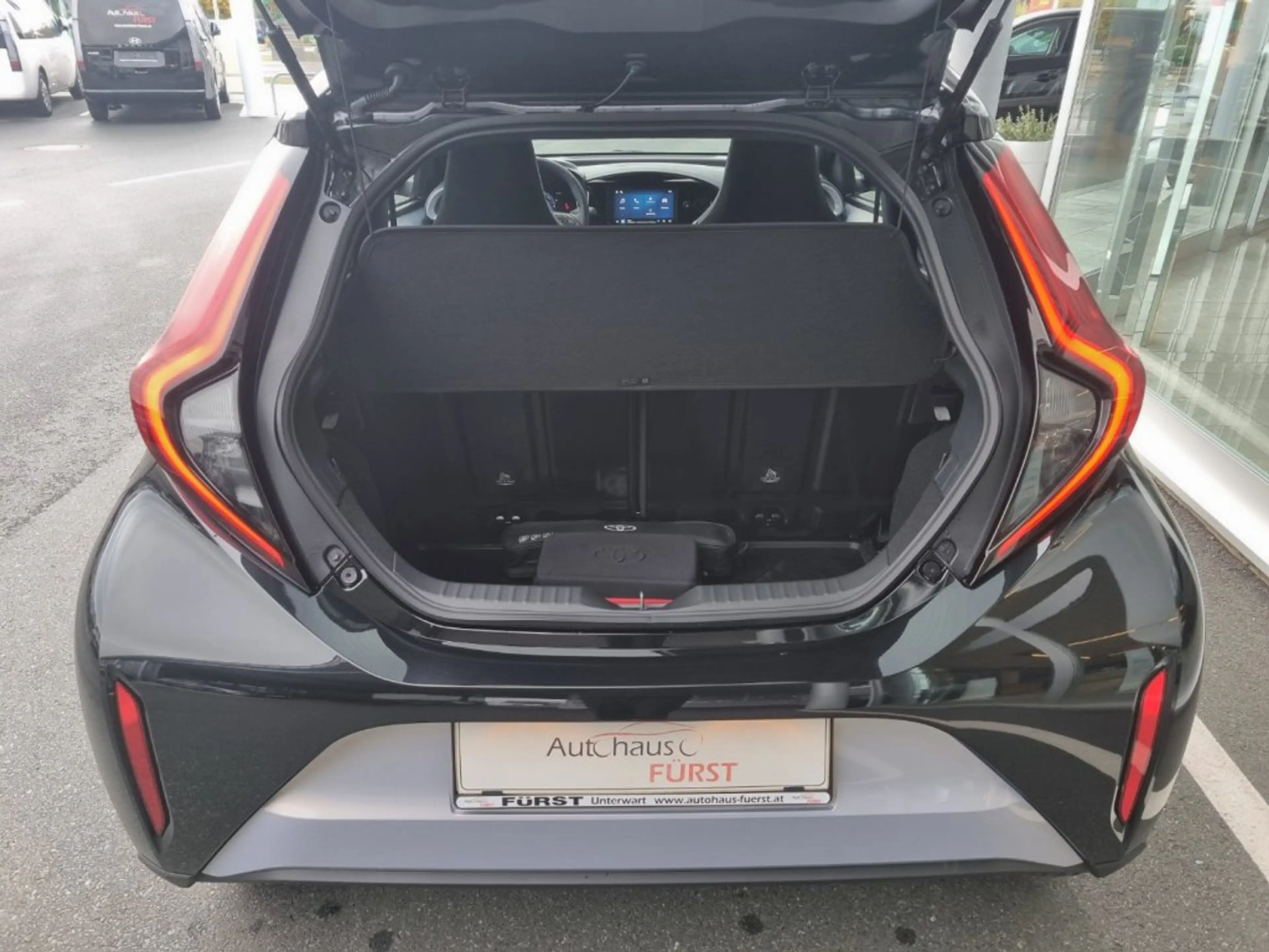 Toyota Aygo X 5-Türer Teamplayer 1,5 l Hybrid — photo 5
