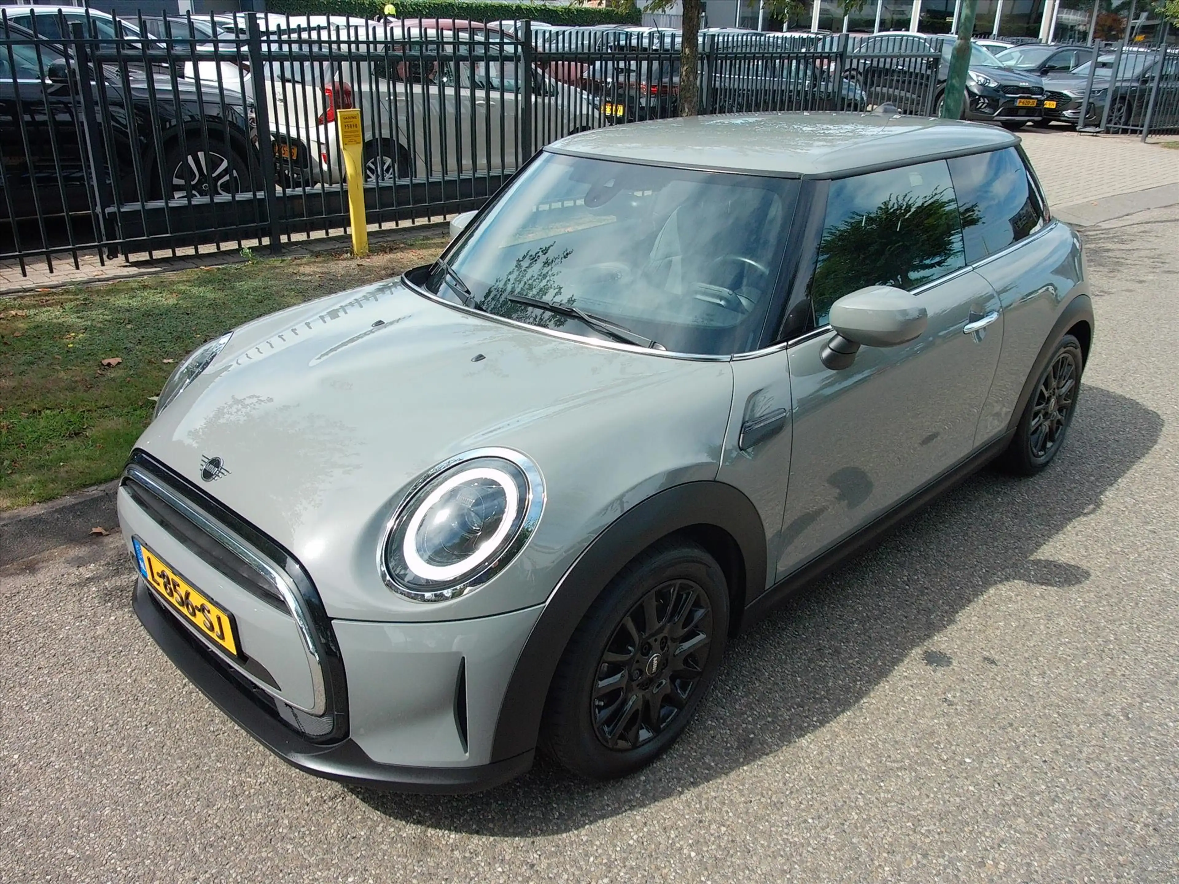 MINI One Mini 3-Deurs (f56) 1.5 102pk Clima Navi Sportst Xe — photo 3