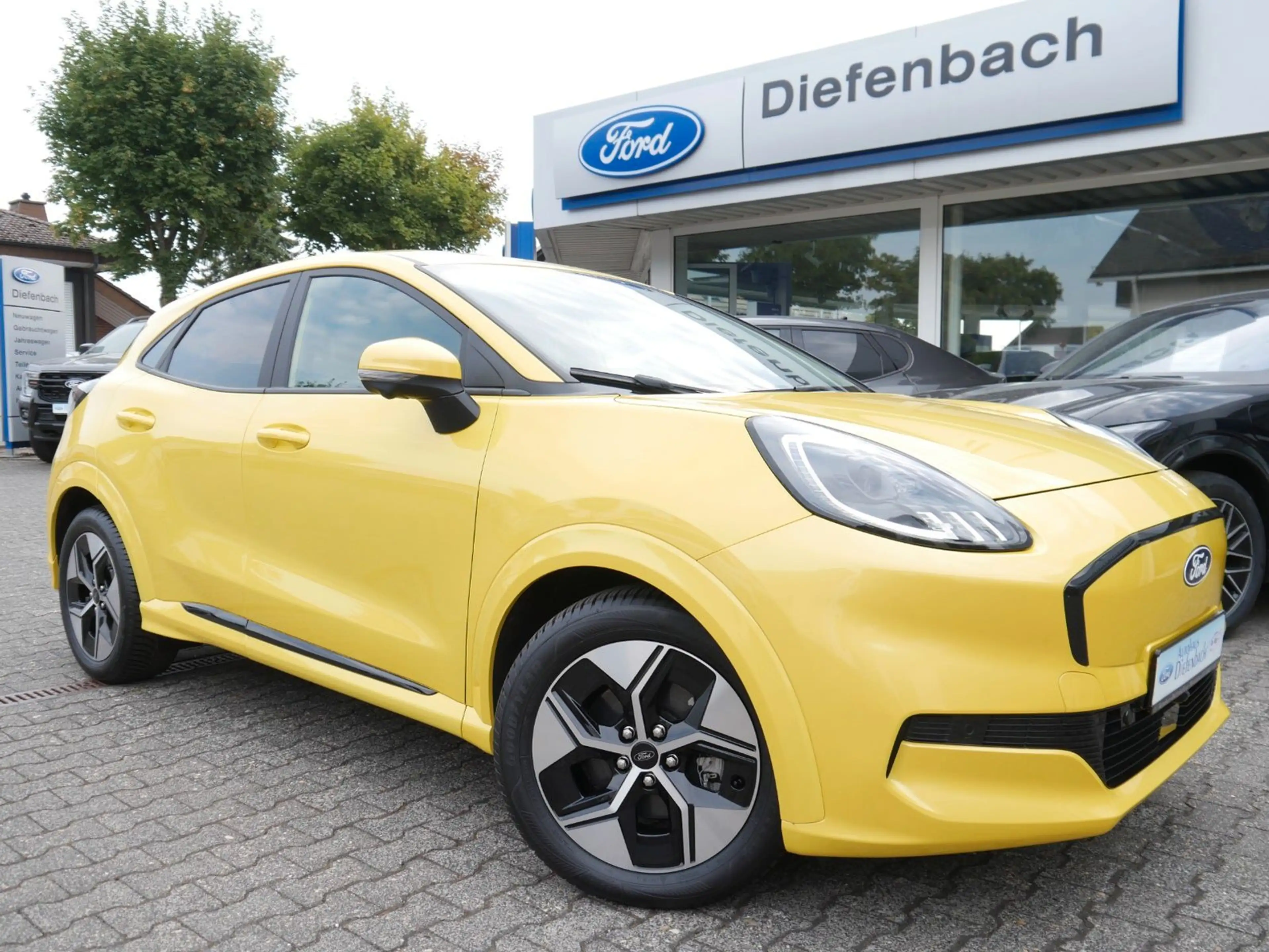 Ford Puma Gen-E Premium + Navi + Winter + LED