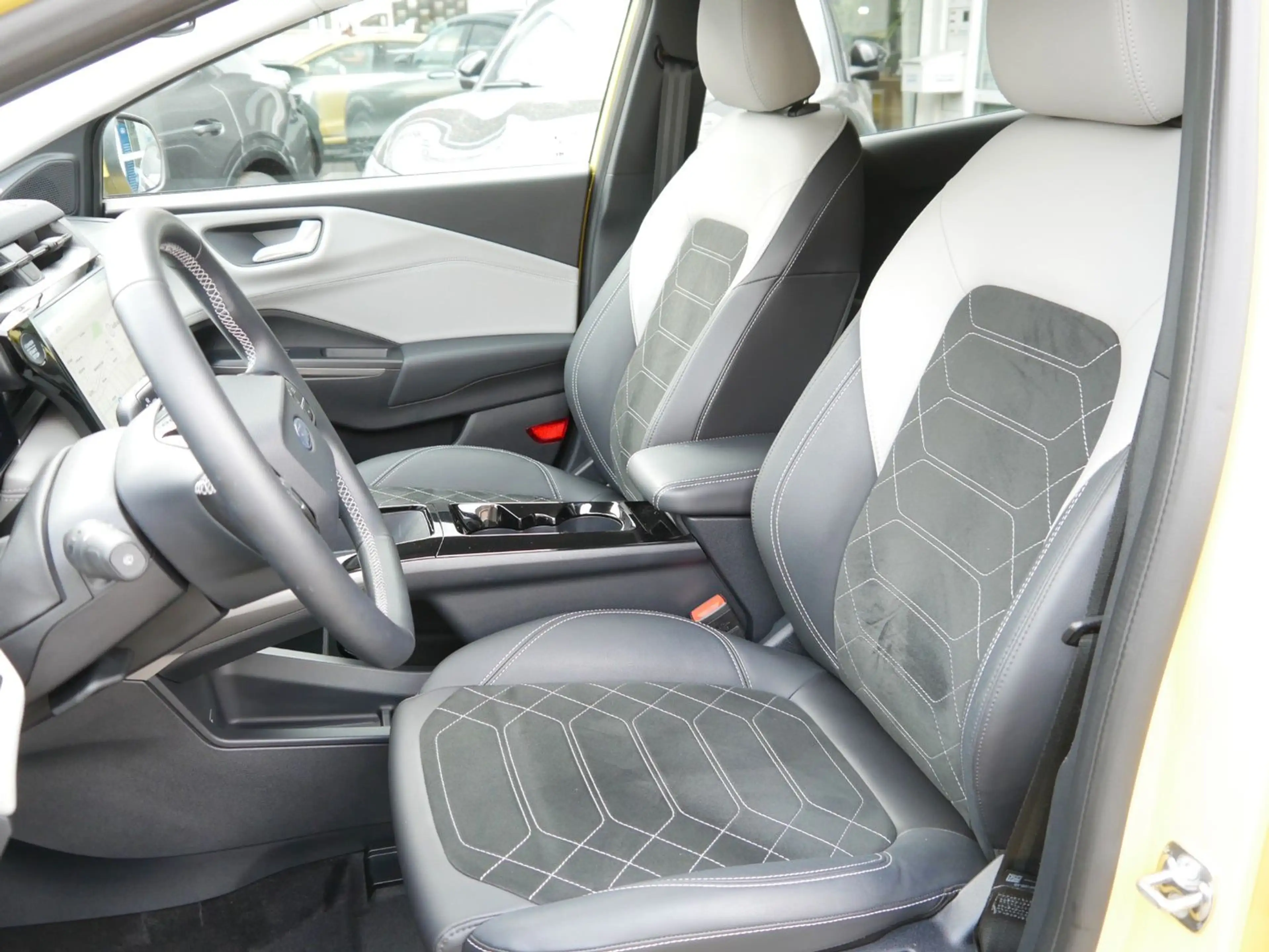 Ford Puma Gen-E Premium + Navi + Winter + LED — photo 3
