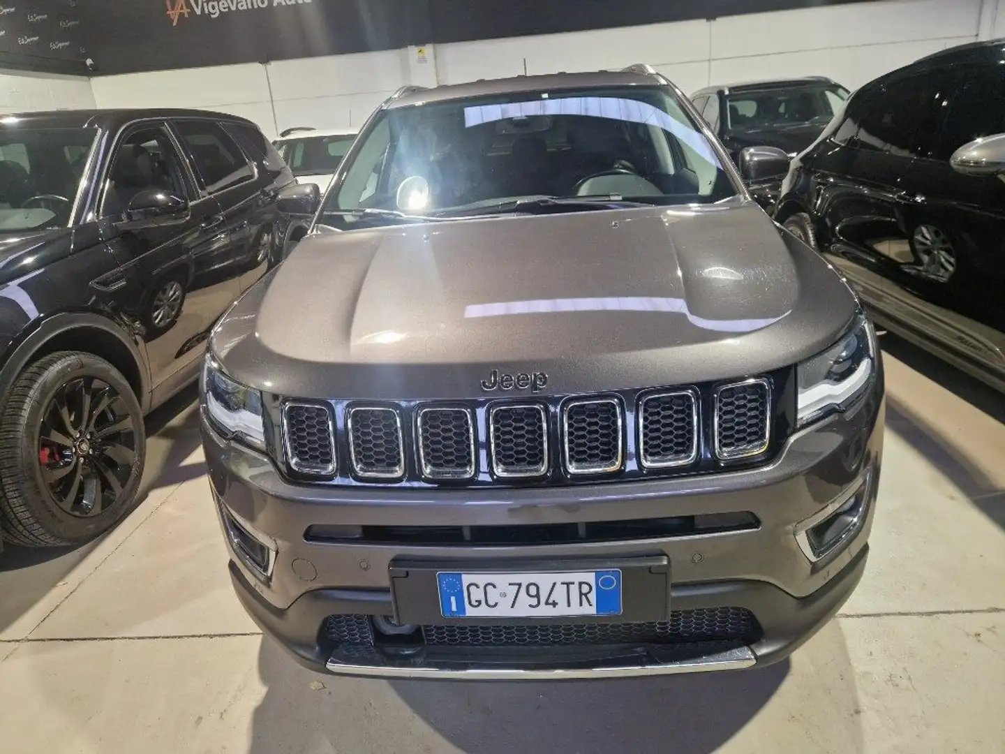 Jeep Compass 1.3 Turbo T4 150 CV aut. 2WD Limited Gris - 2