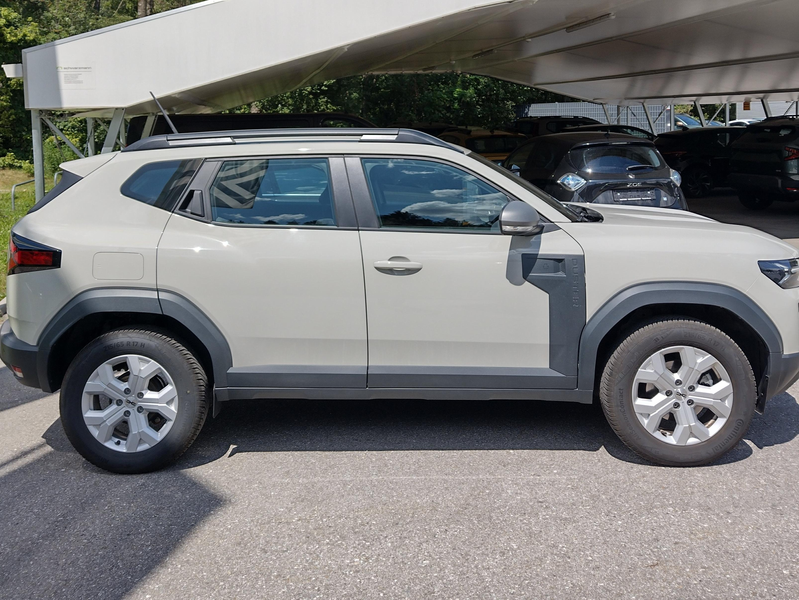 Dacia Duster Duster Expression TCe 130 mHev 4x4 Expression — photo 2