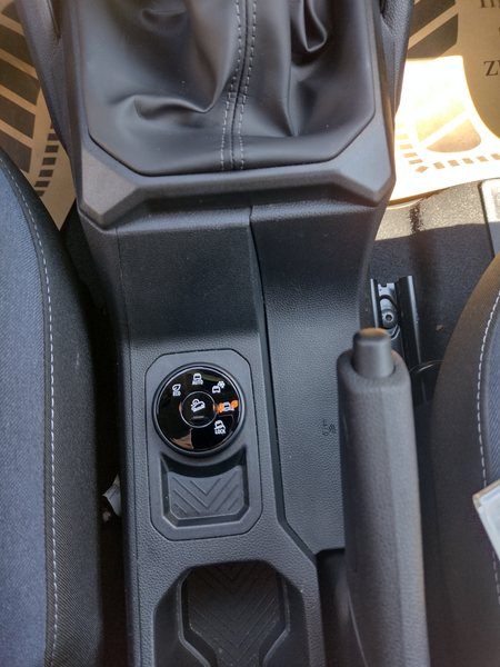 Dacia Duster Duster Expression TCe 130 mHev 4x4 Expression — photo 7