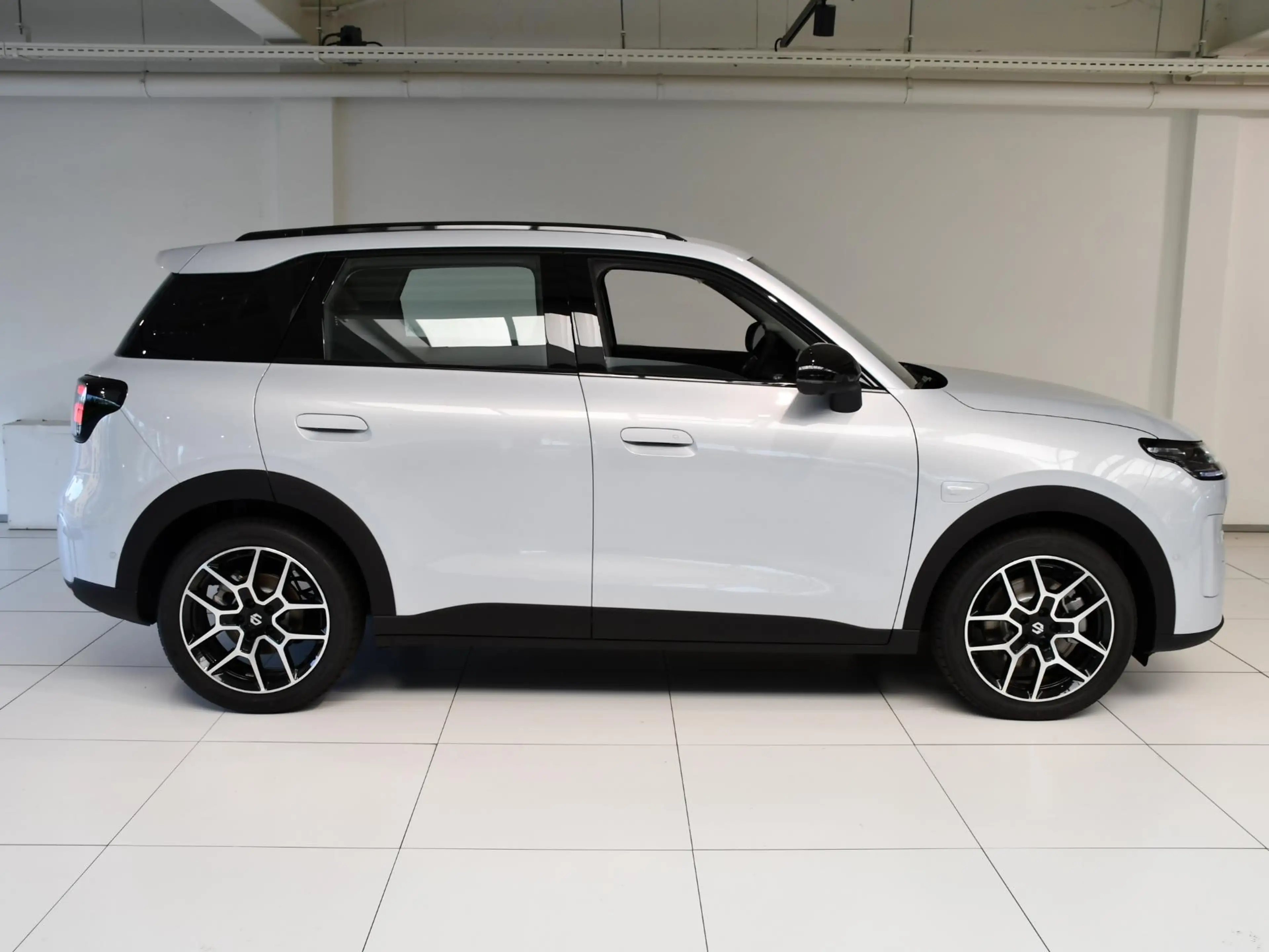 Leapmotor B03X ProMax Design 53 kWh | Voorraad | Apple Carplay/An — photo 8