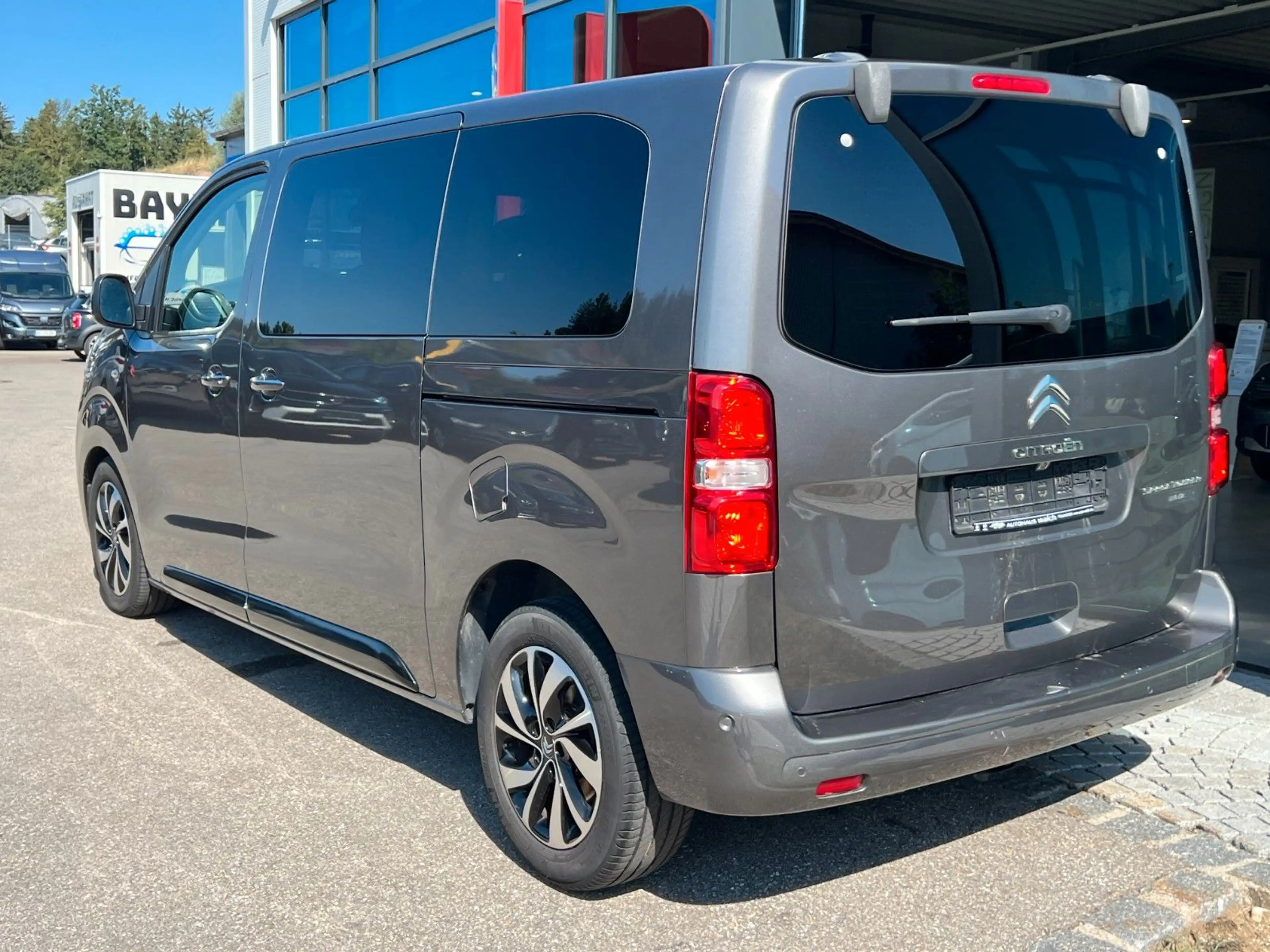 Citroen Spacetourer M BlueHDi 180 EAT 8 RipCurl — photo 3